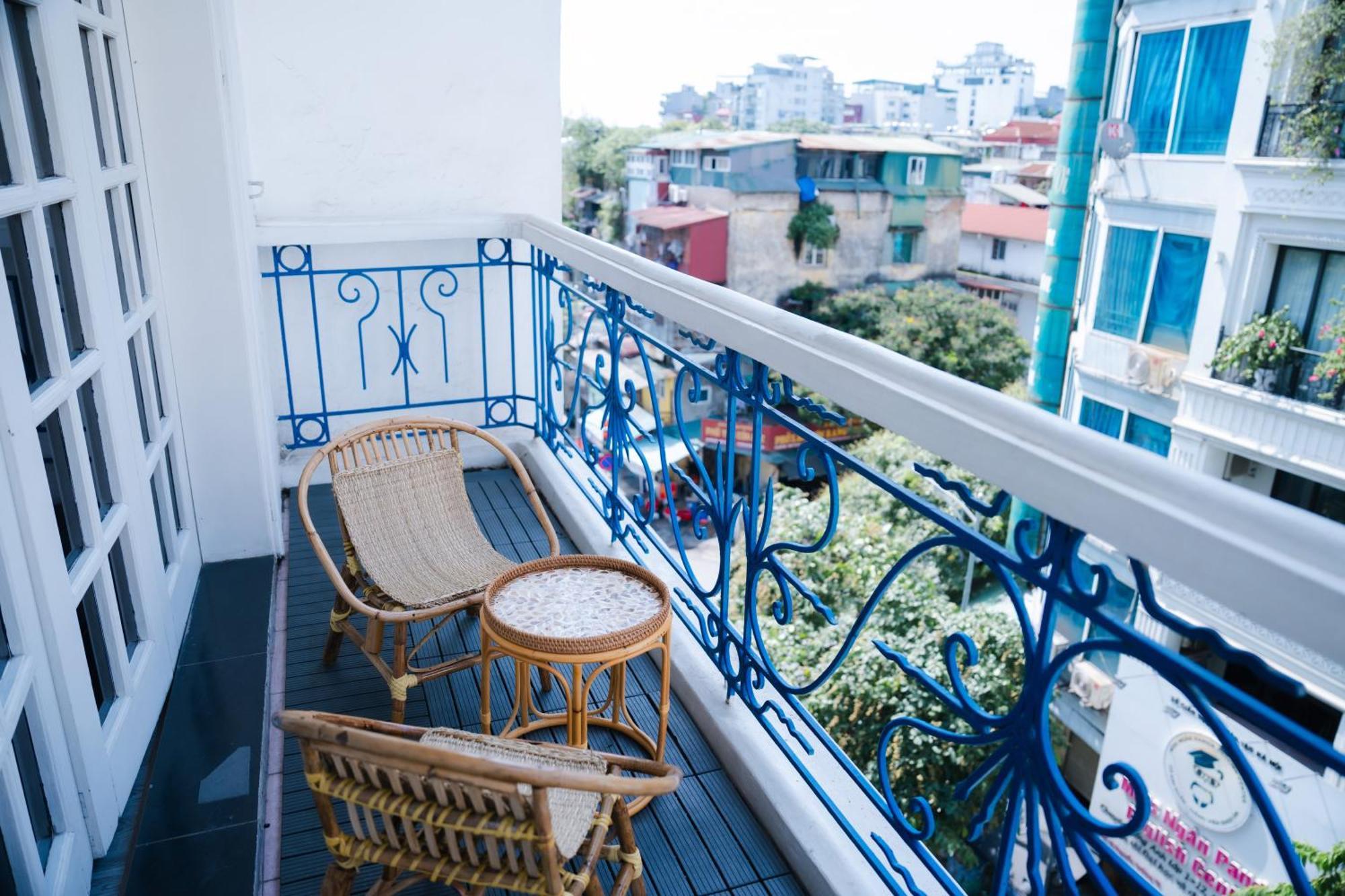 Aparthotel Rever *