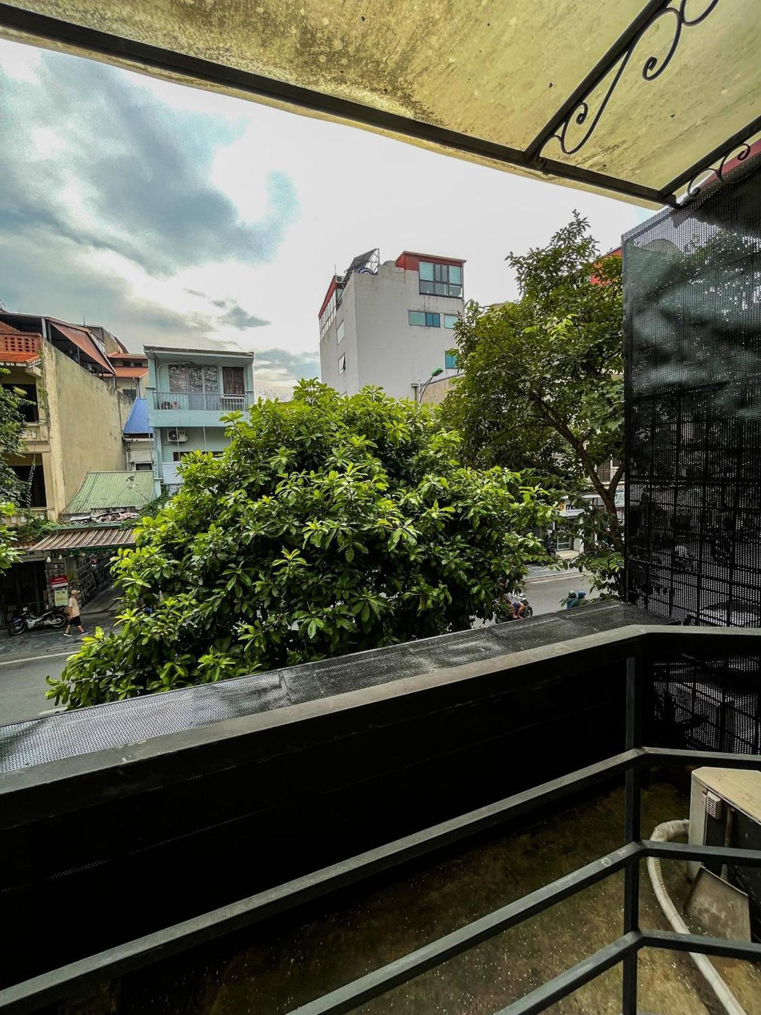 Zeus Living - Old Quater Guest house *