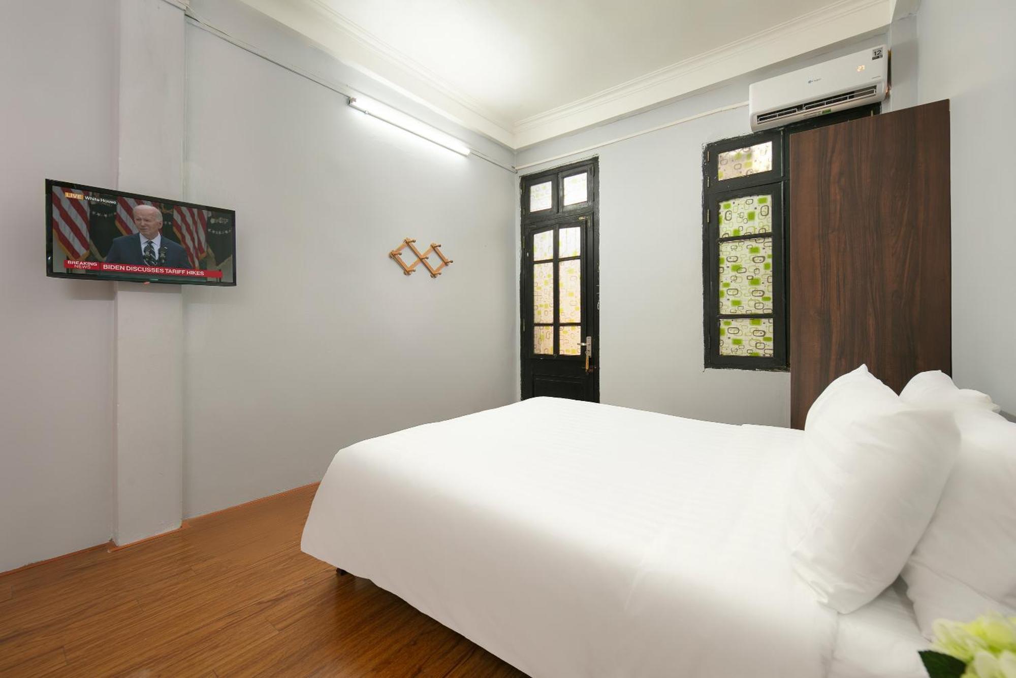Khách sạn The La Renta & Hà Nội