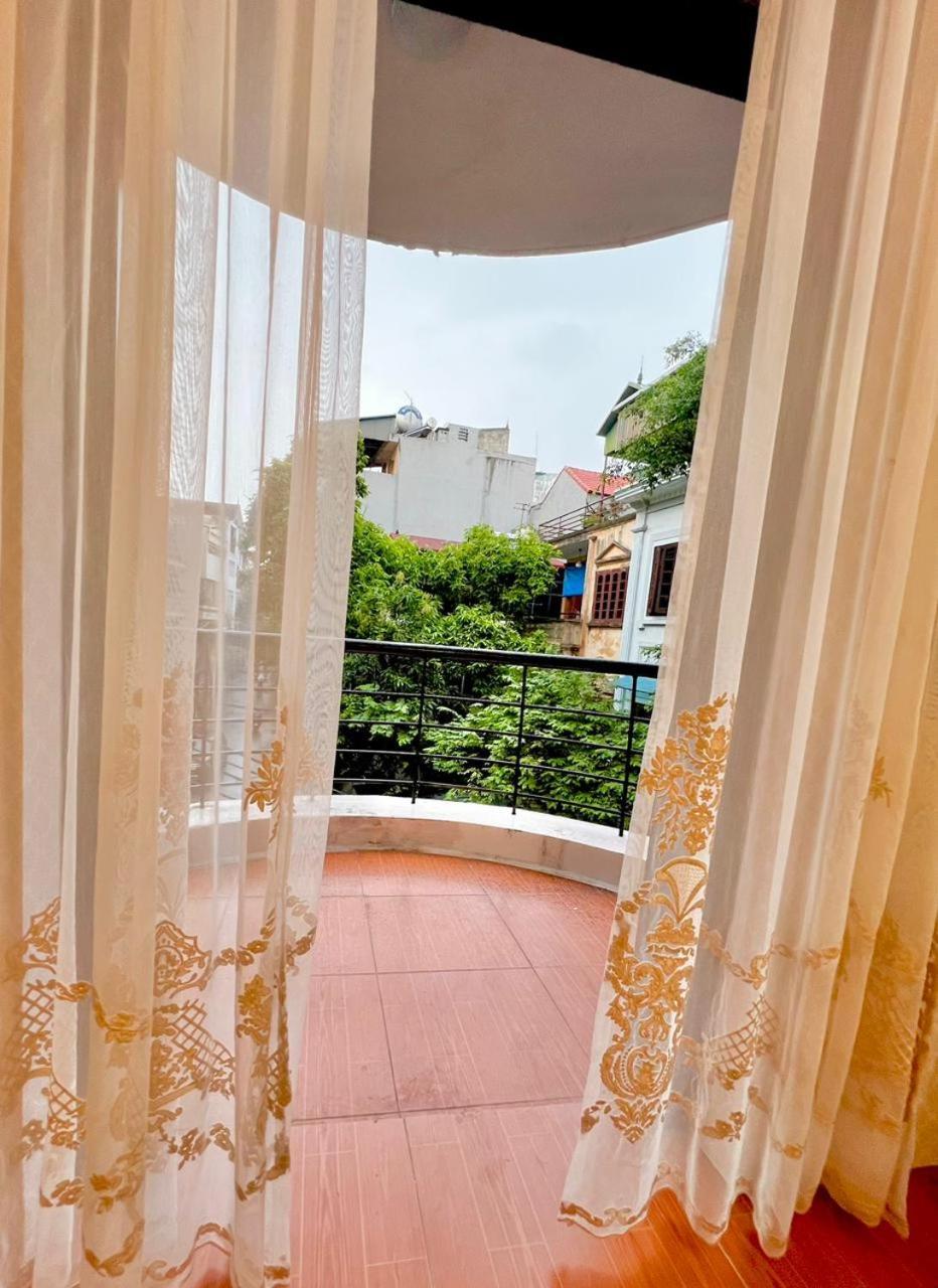 Lushstay - Vintage Haven For Couples Hanoi
