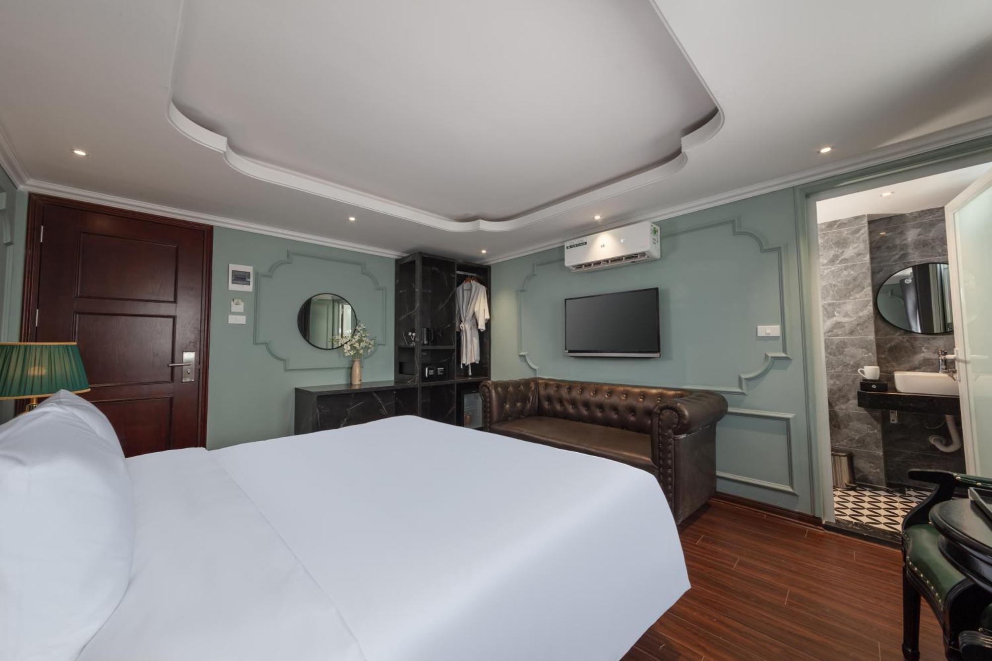 Hotel Madelise Grand 4*