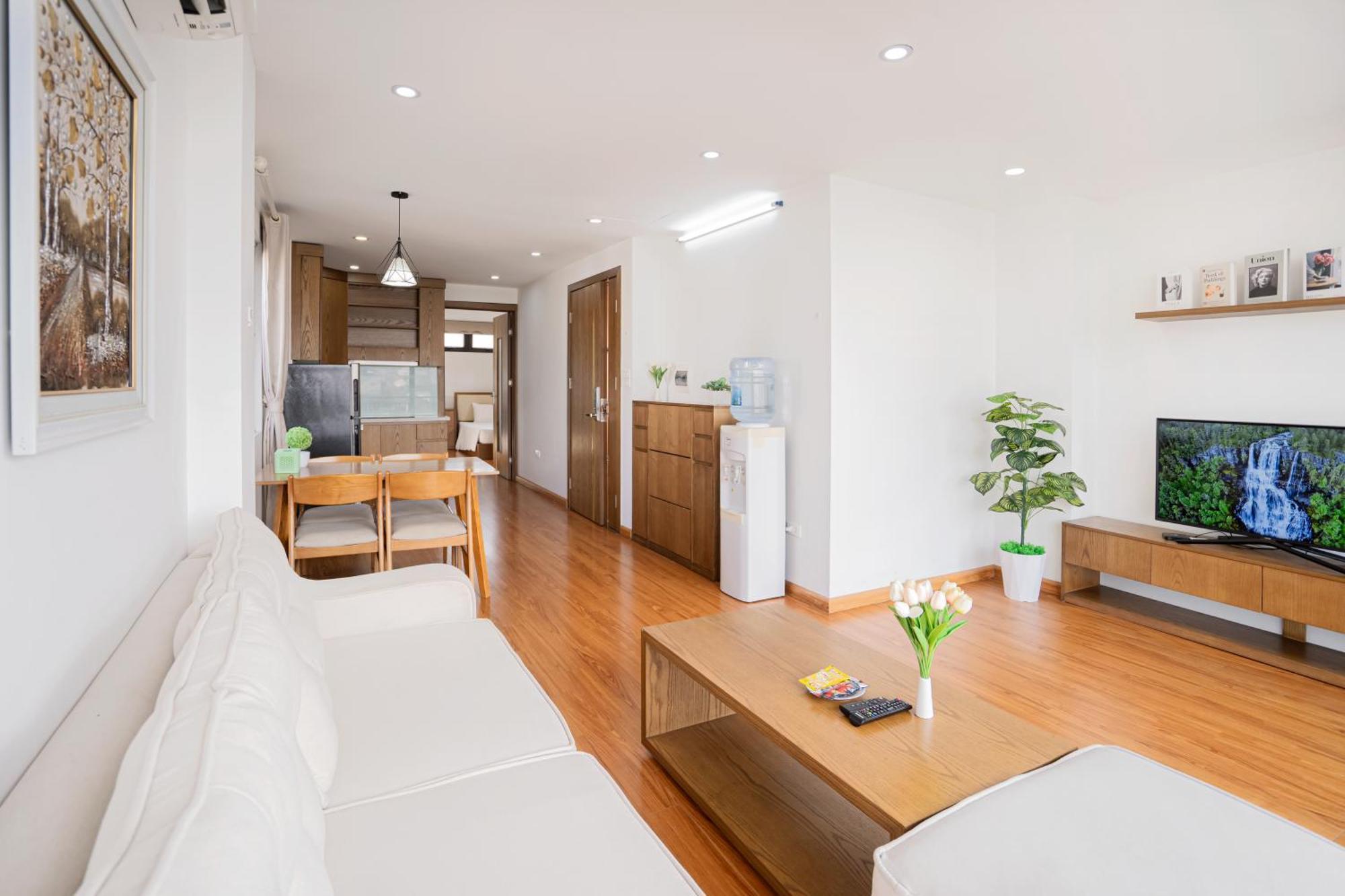 22housing & 60 Linh Lang *