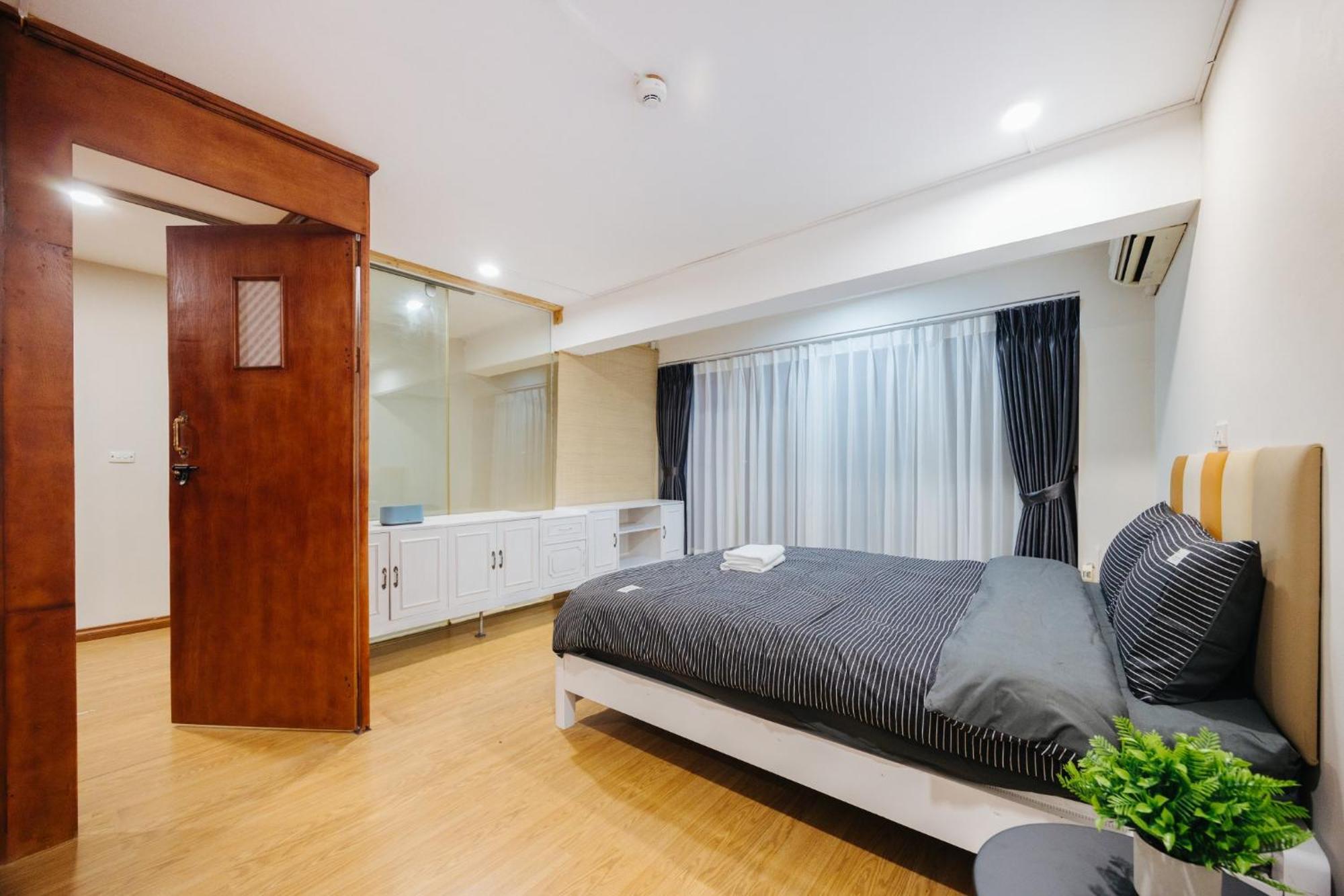 Viethome - The Duplex 34 * Hanoi