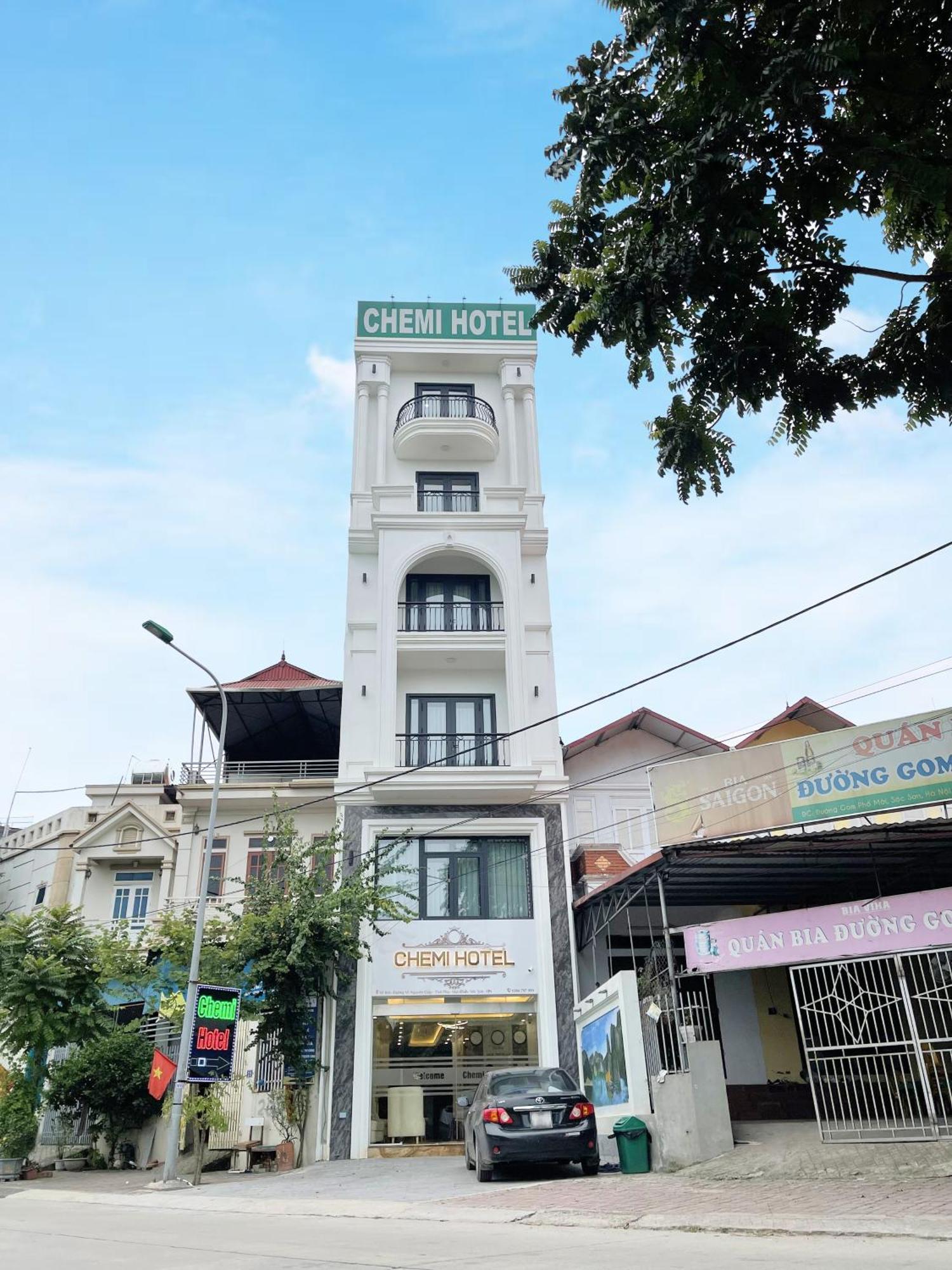 Khách sạn Chemi Noi Bai Airport & Travel
