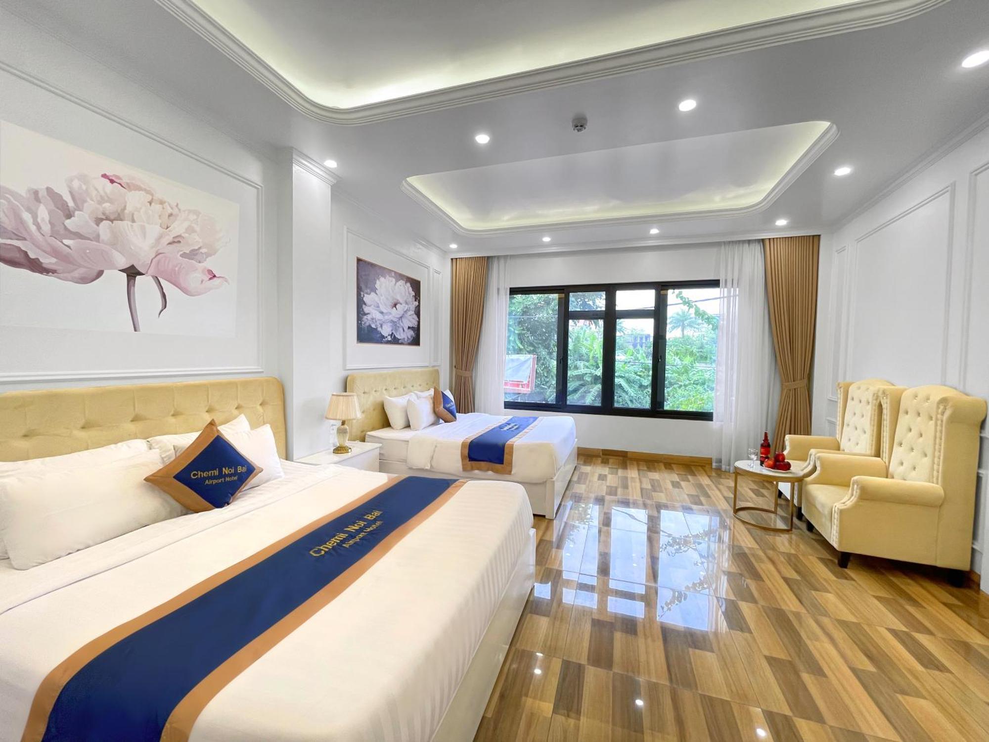 Chemi Noi Bai Airport & Travel