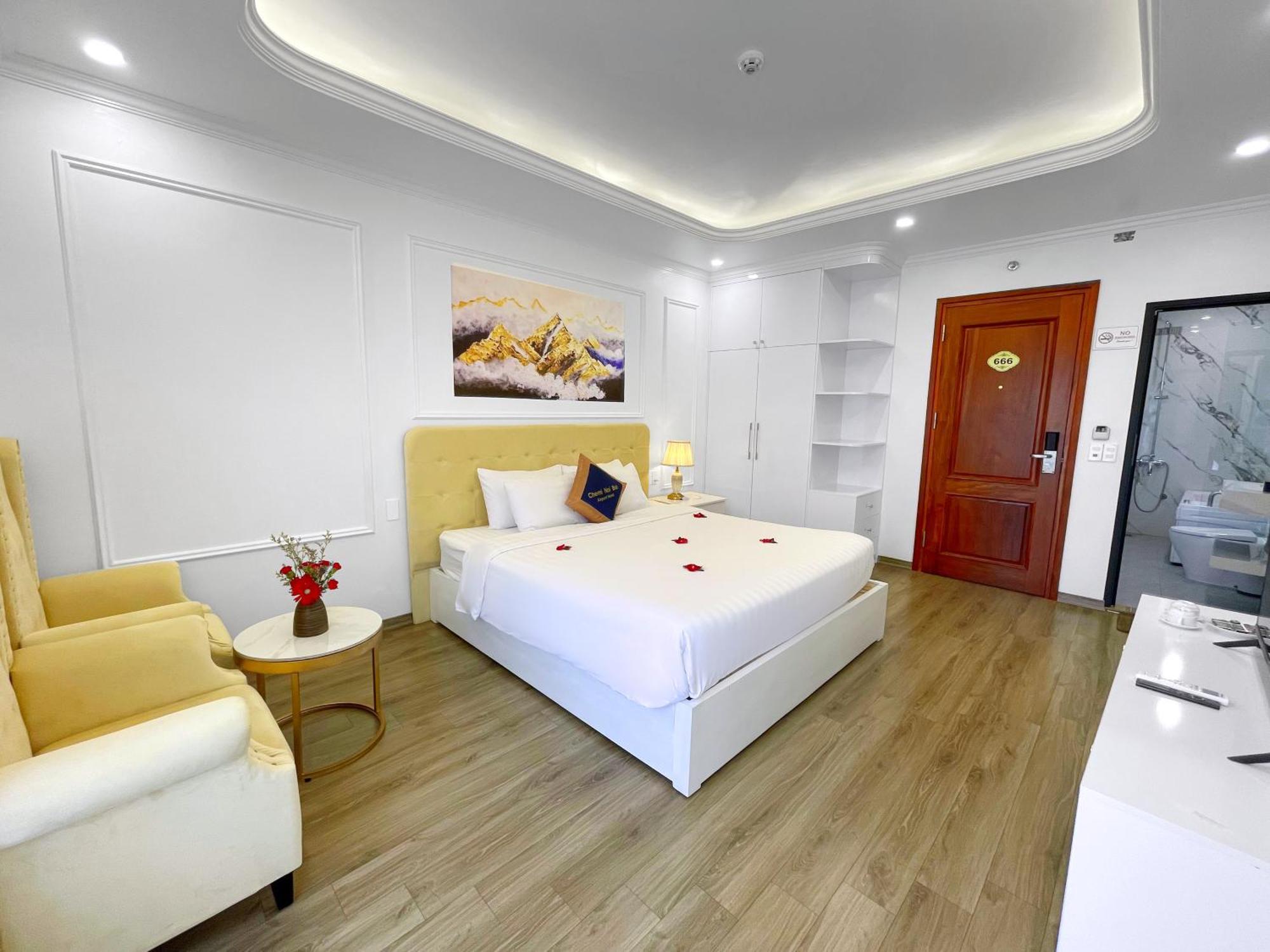 Chemi Noi Bai Airport & Travel Khách sạn 3*