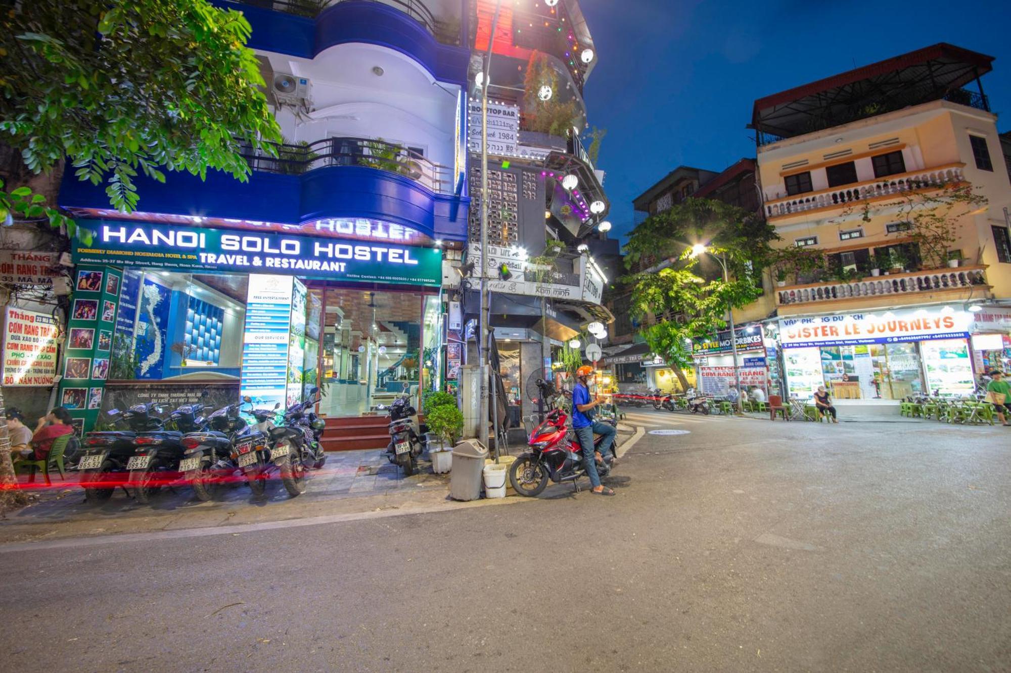 Solo Hostel