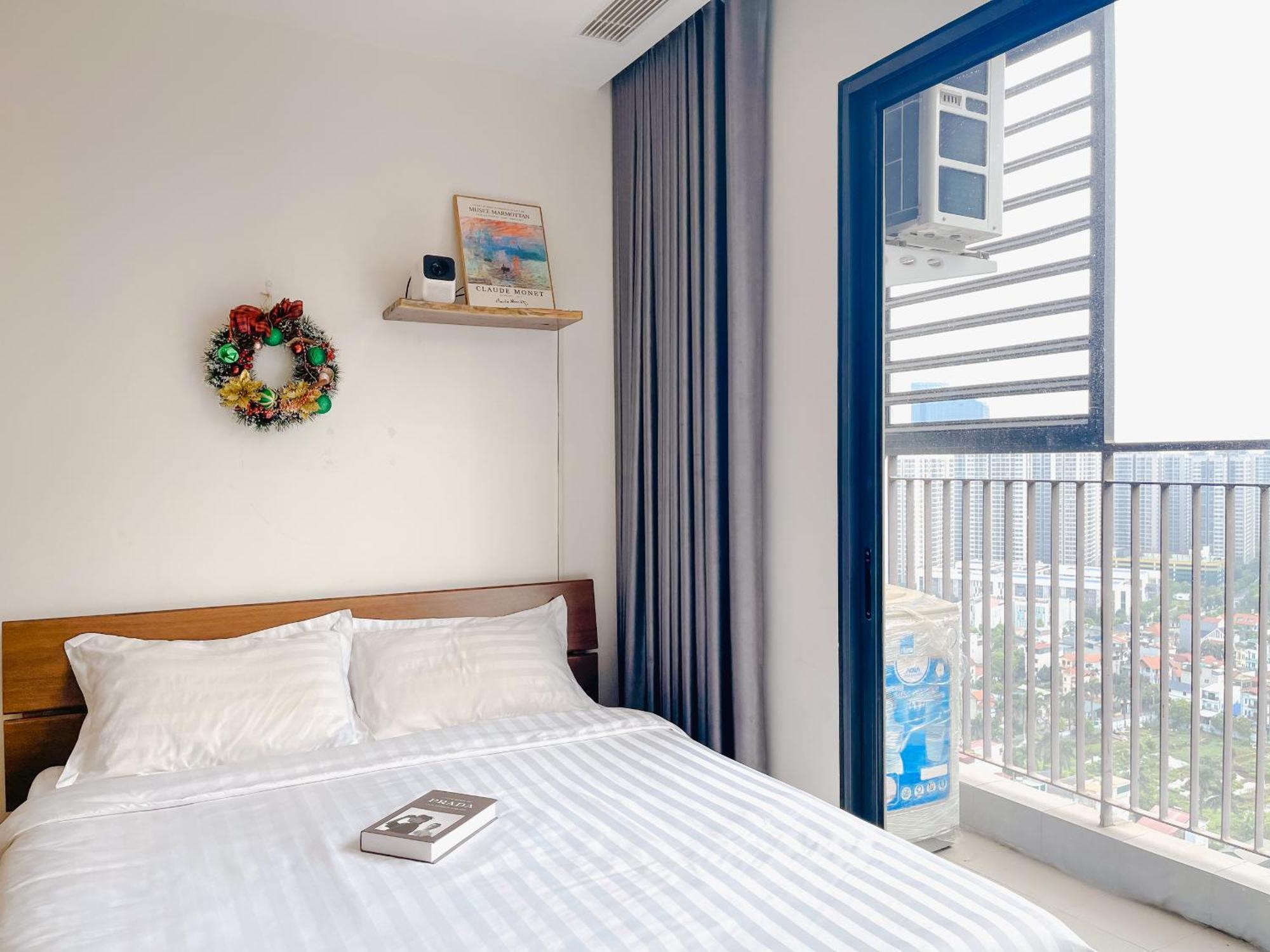 Autumn -r105 Vinhomes Ocean Park-gia Lam-ha Noi Aparthotel
