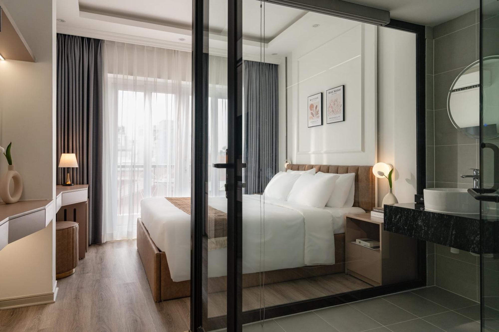 Hotel Keypad - 29 Hang Mam 3*