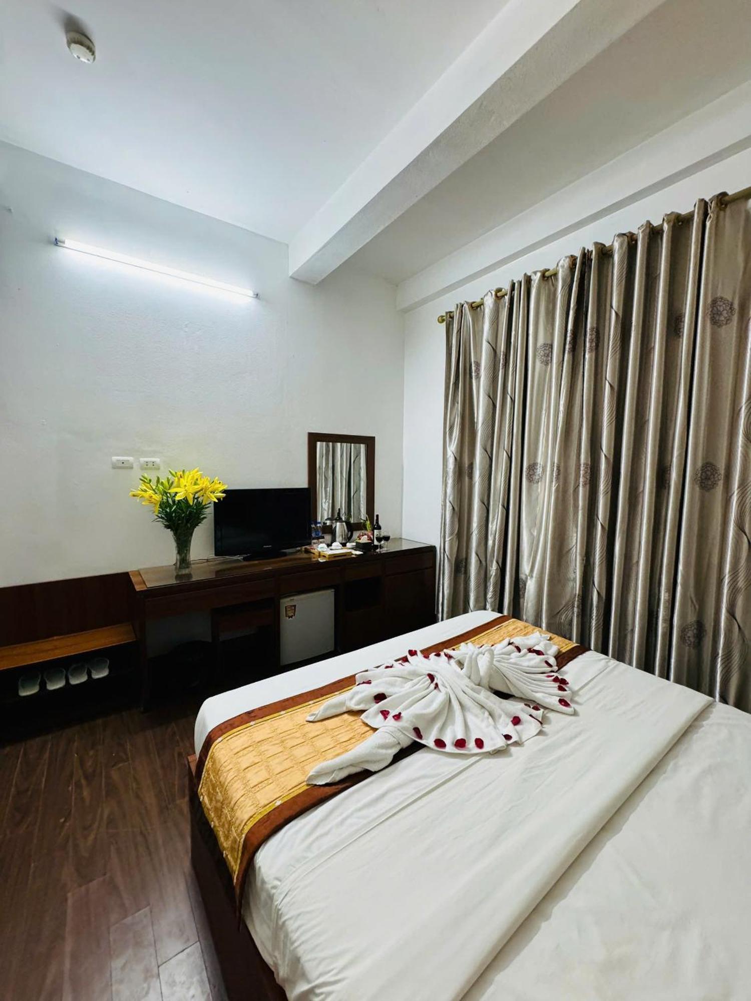 Khách sạn Thu Giang Hà Nội