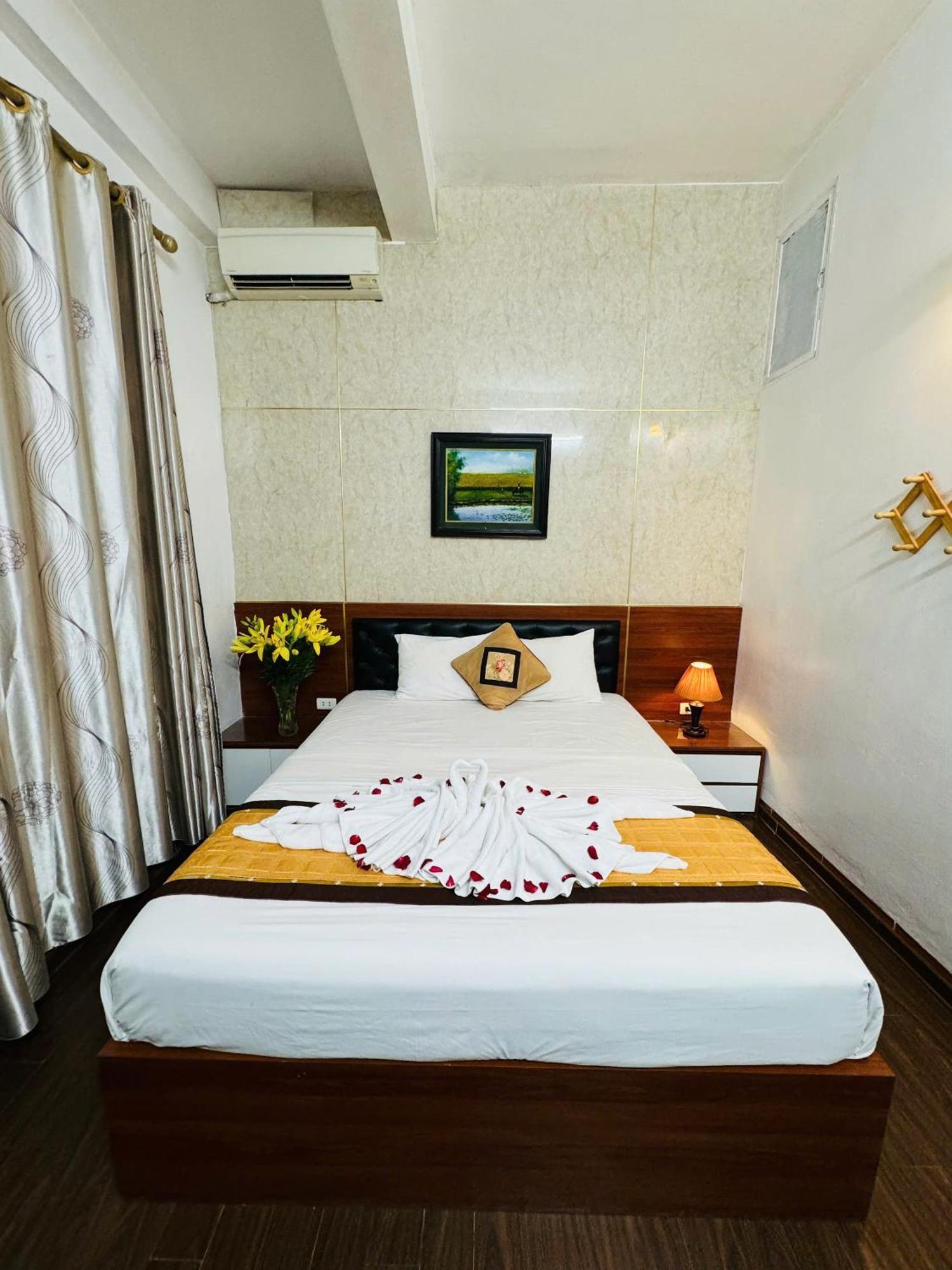 Khách sạn Thu Giang 2*