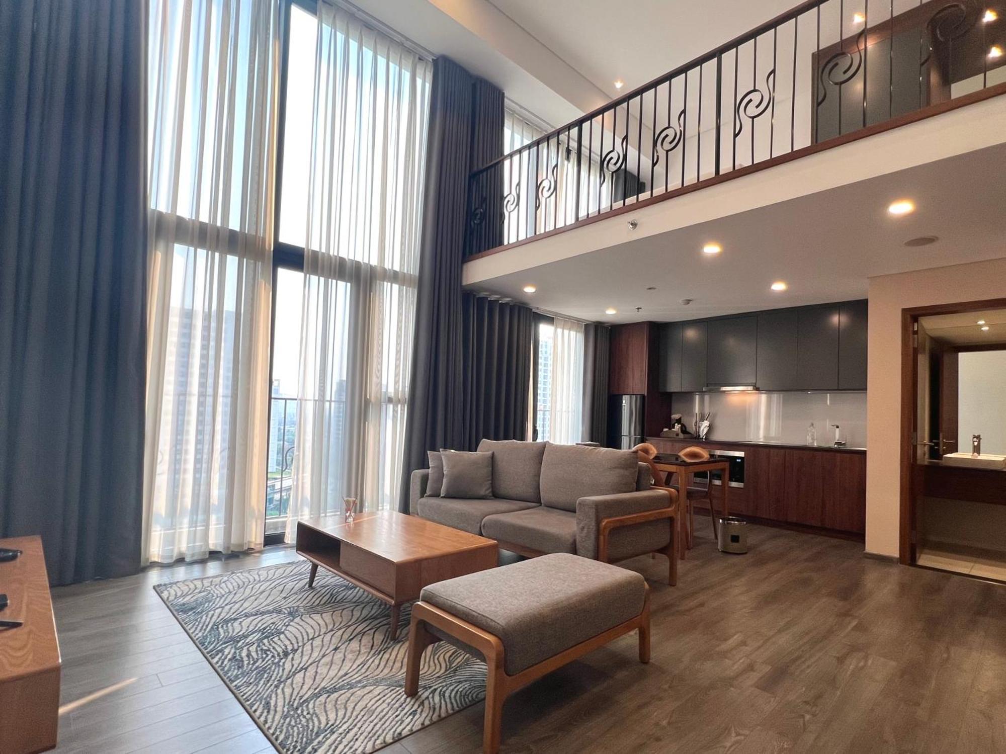 Pentstudio Duplex Apartment *