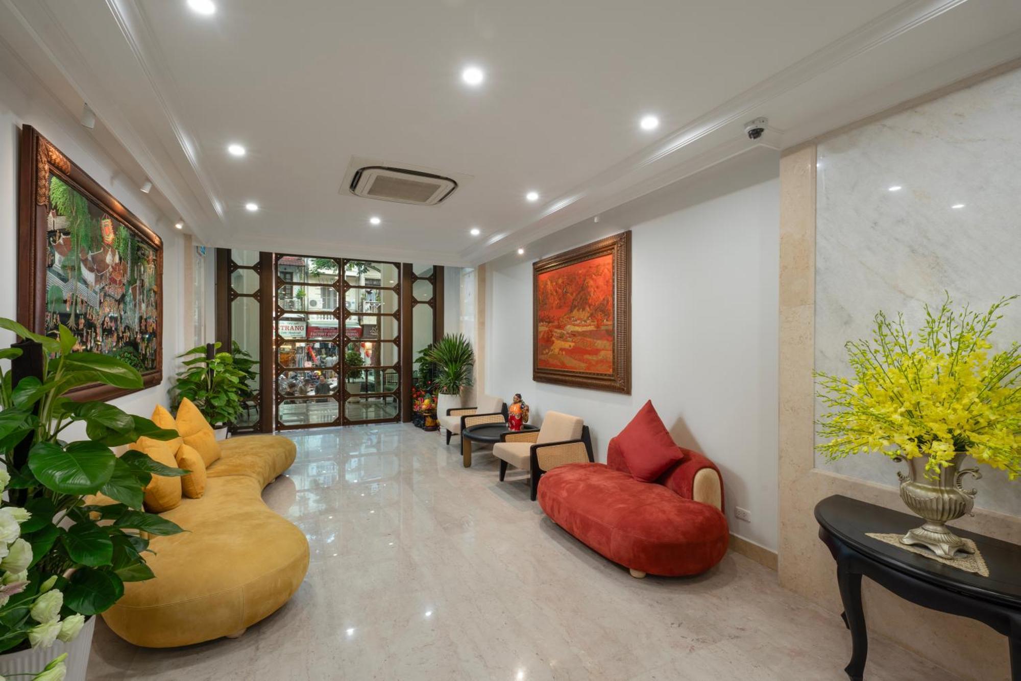 Hotel Sq Hang Gai & 4*