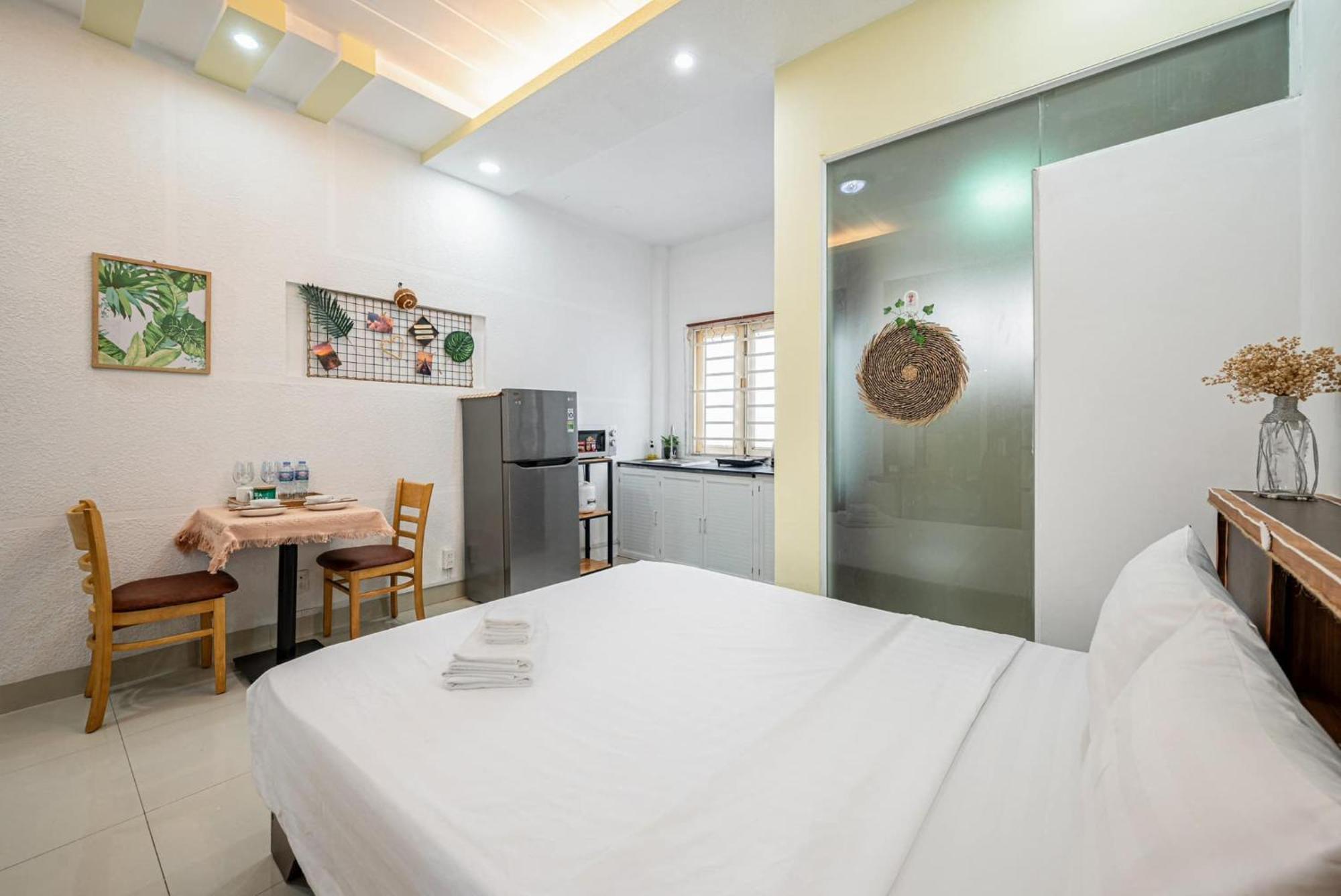 Apartment 21's Hanoi
