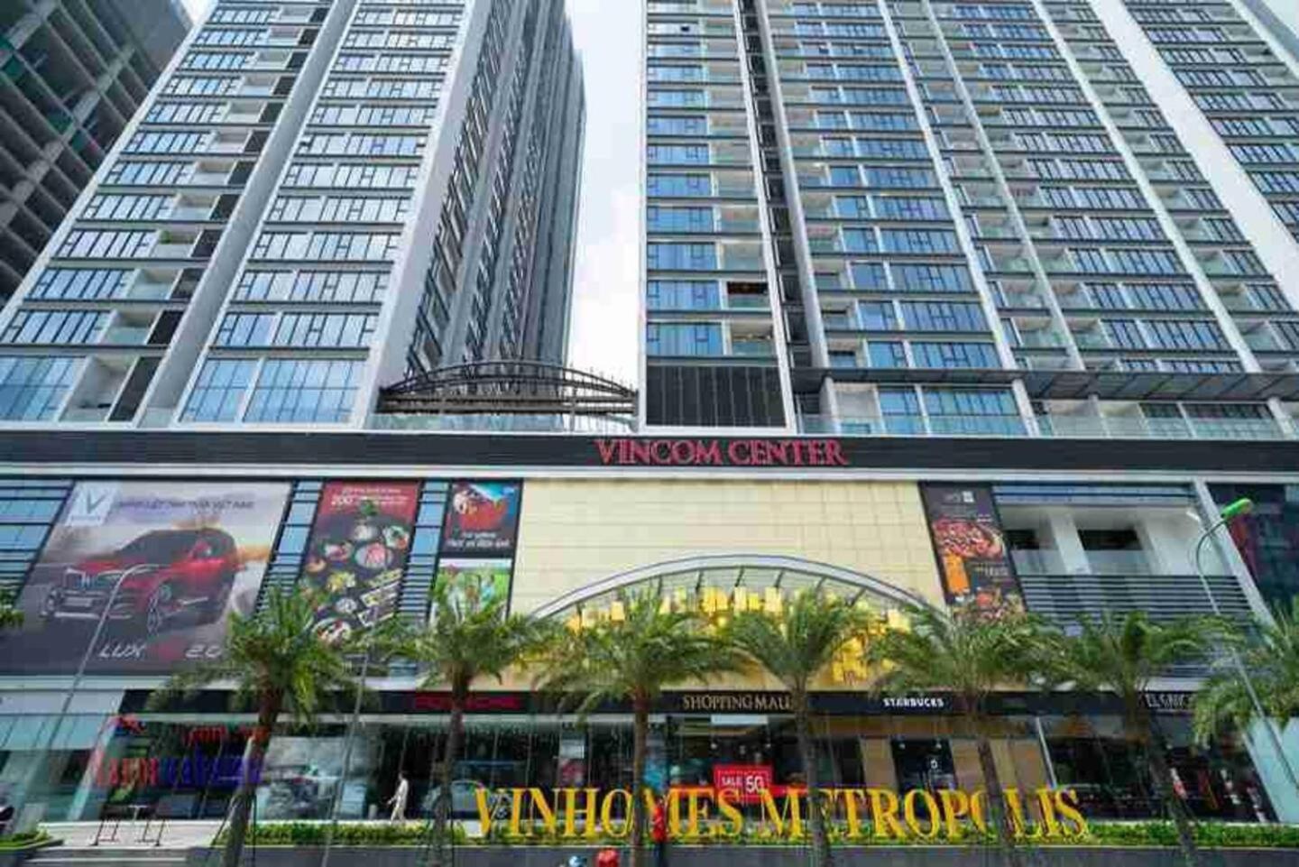 Luxury In Vinhomes Metropolis * Hanoi