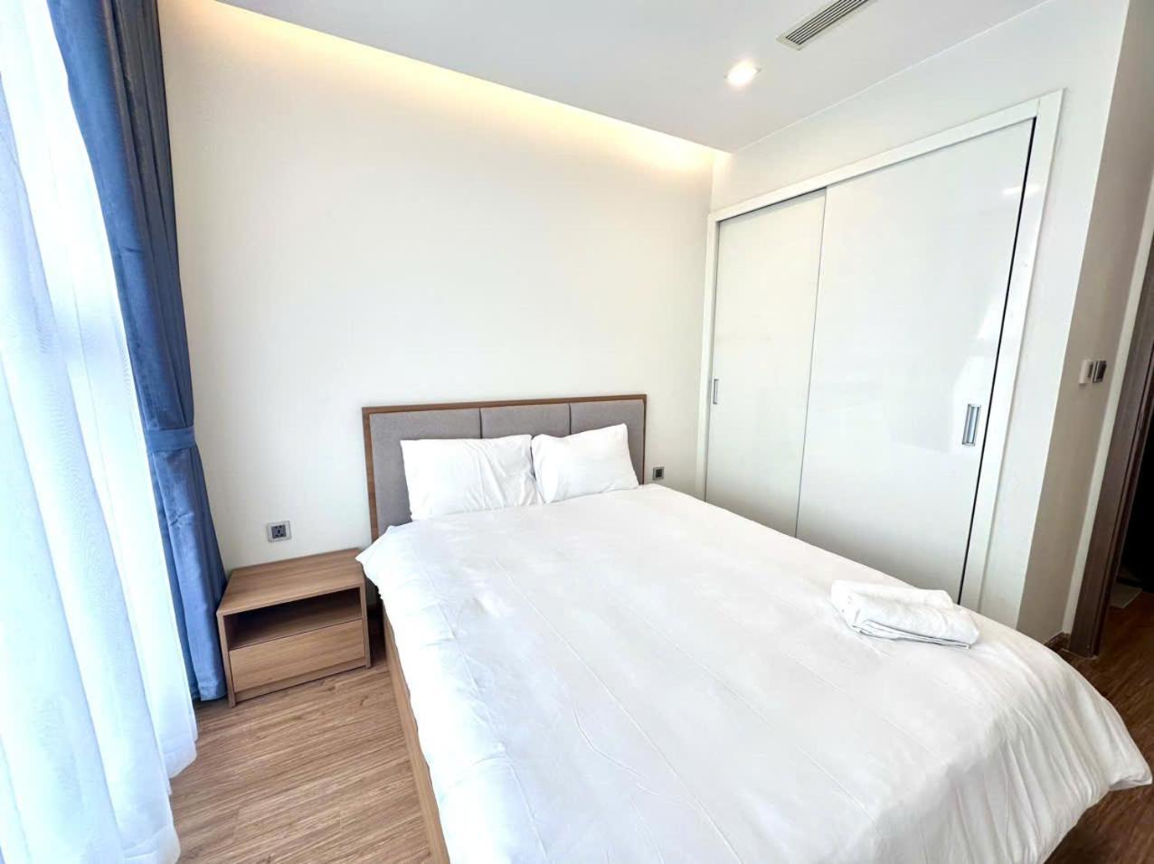Apartment Luxury In Vinhomes Metropolis *