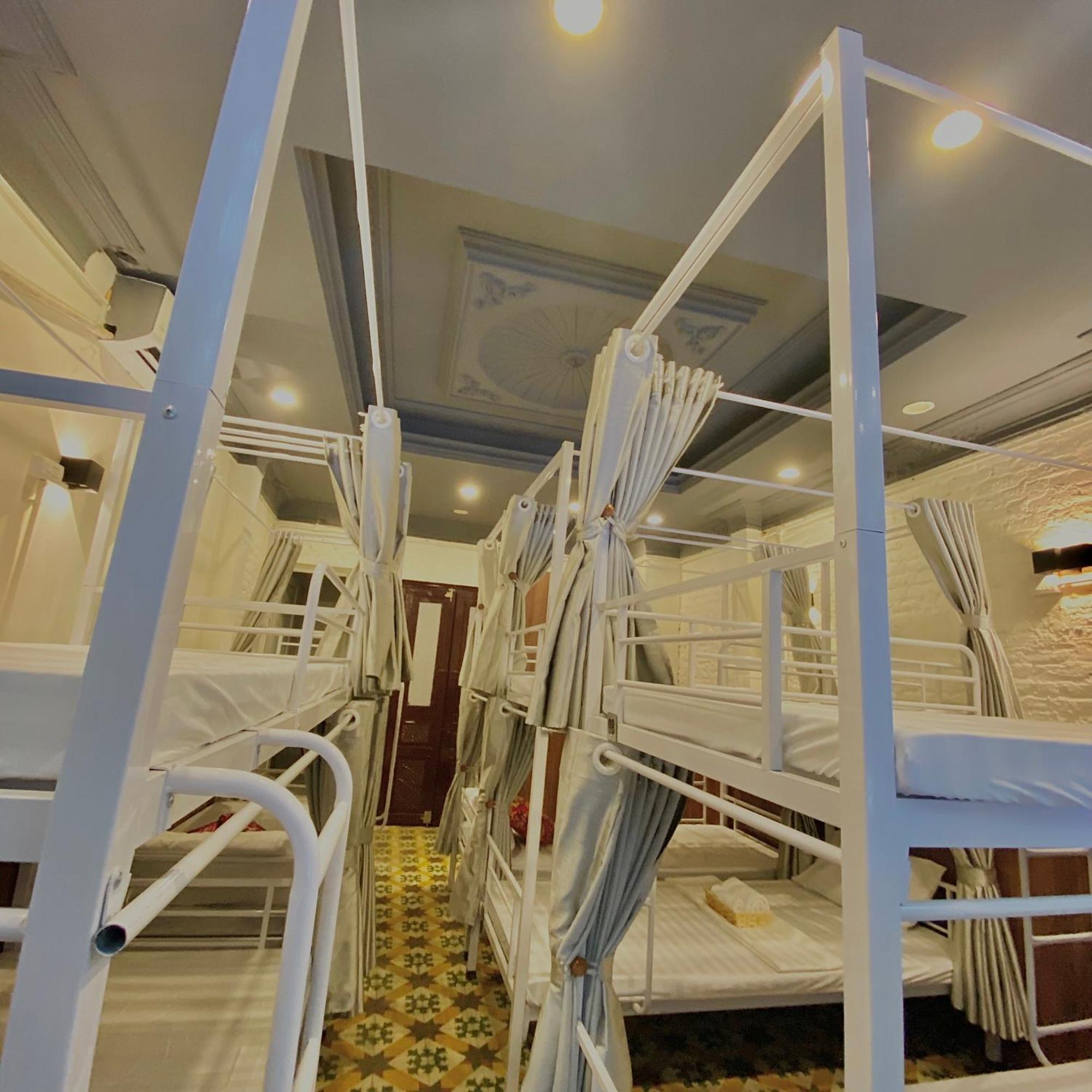 Vibes Albergue