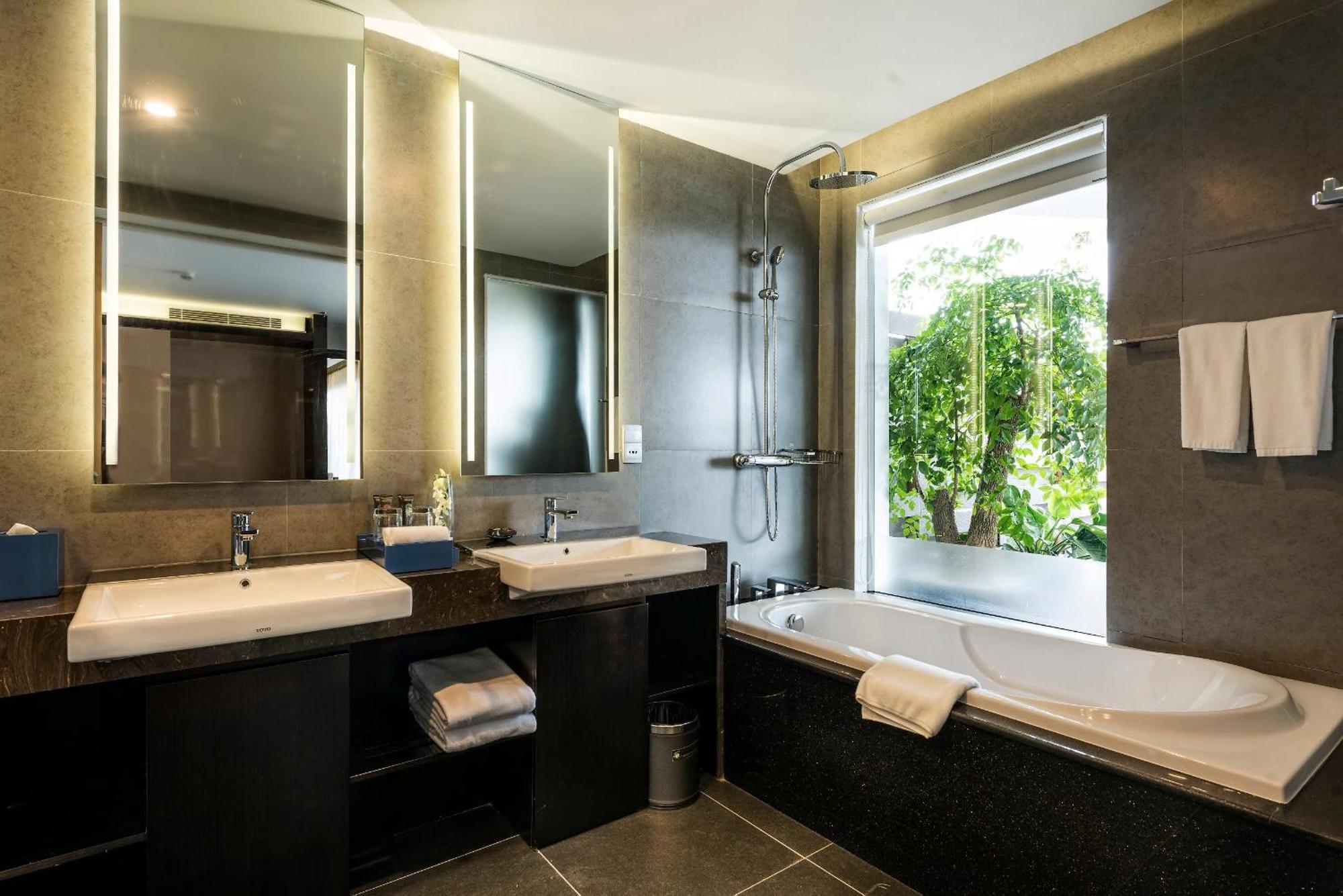 Novotel Hotel
