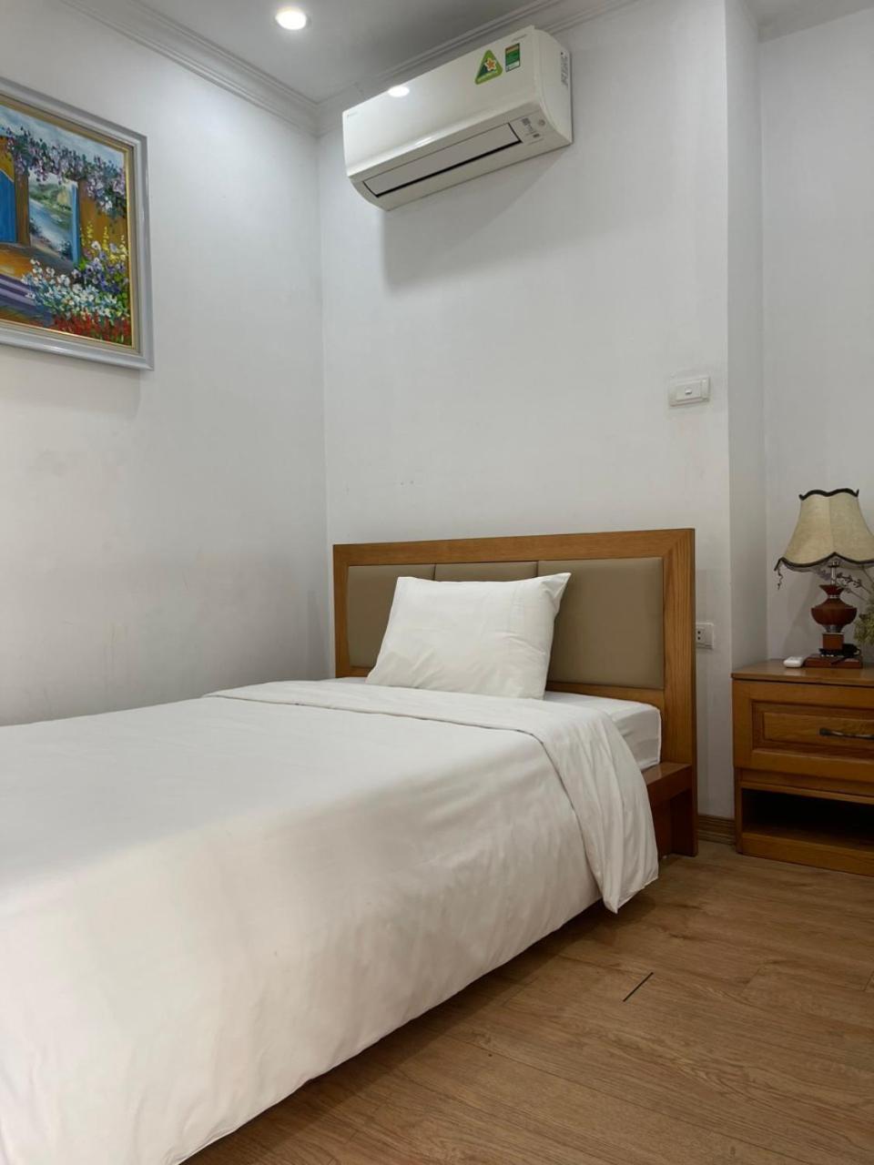 Luxe Paradise Dich Vong Hau Hotel Hanoi