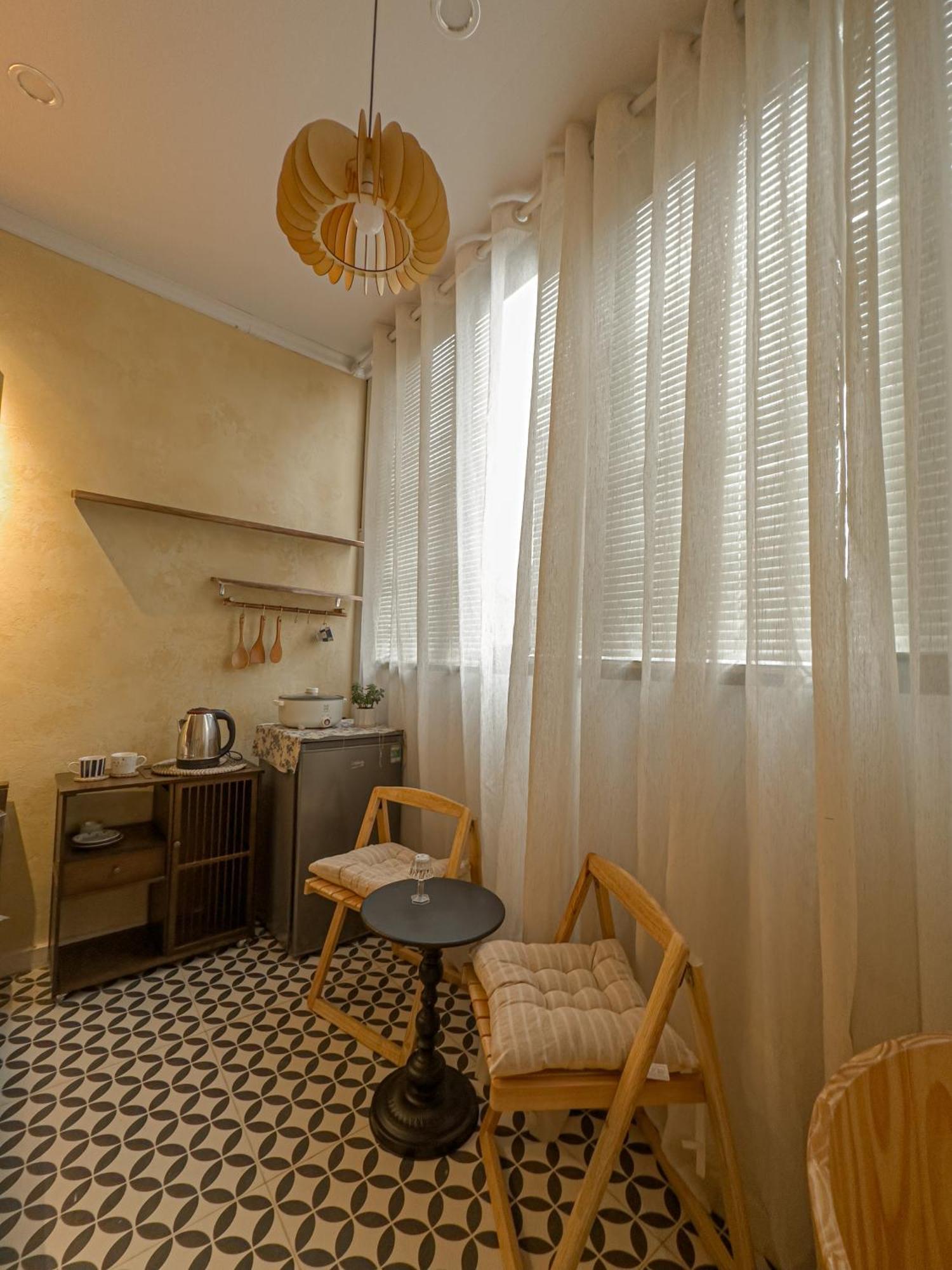 The Aura - Unique Flat In Oldquarter * Hanoi