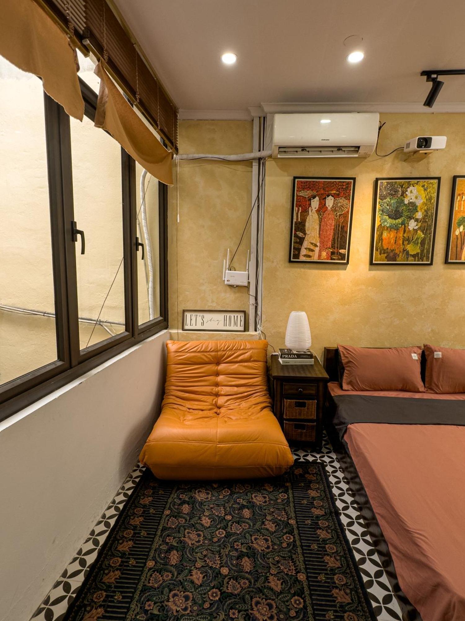 The Aura - Unique Flat In Oldquarter Hanoi