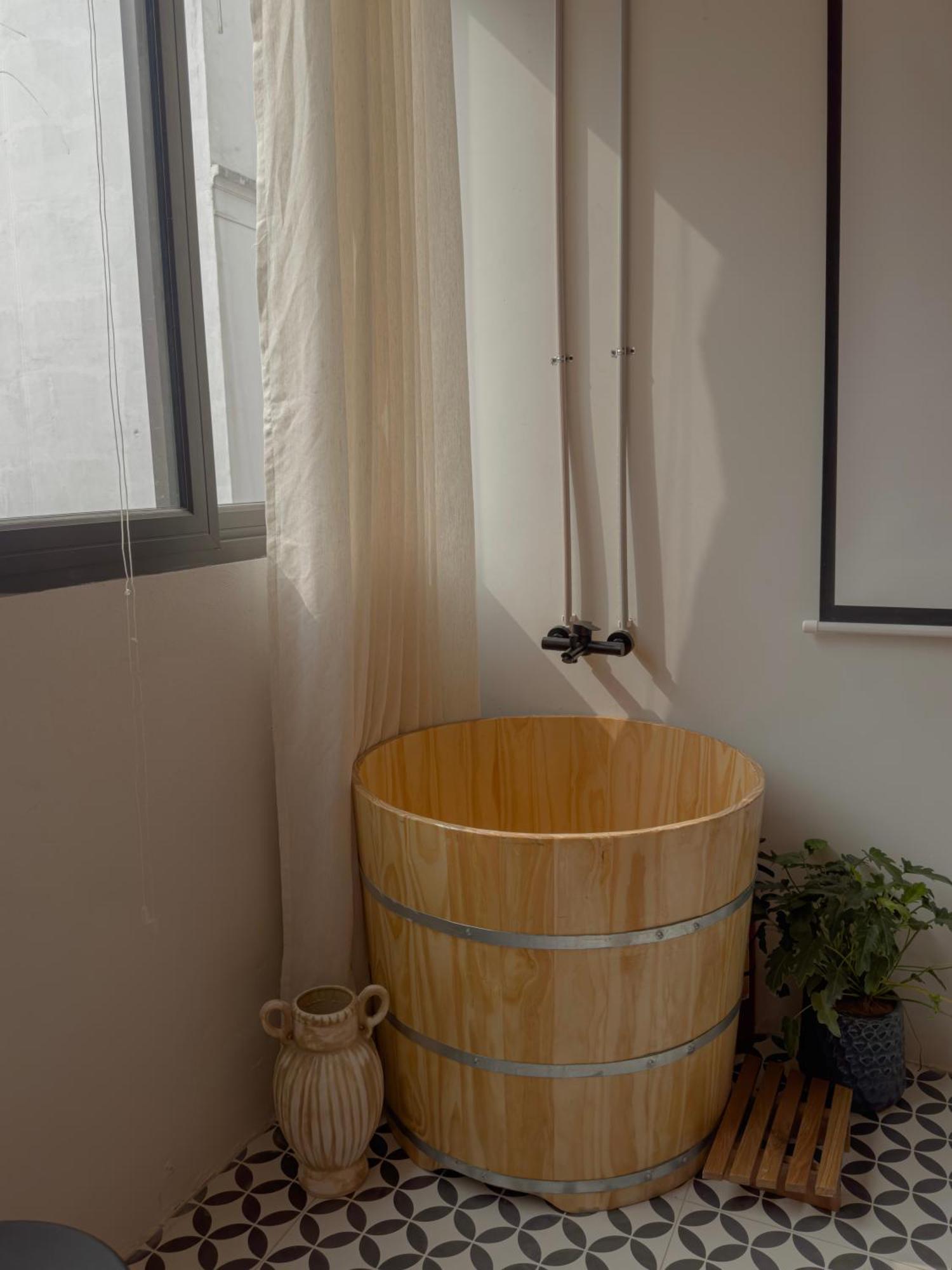 The Aura - Unique Flat In Oldquarter Apartment