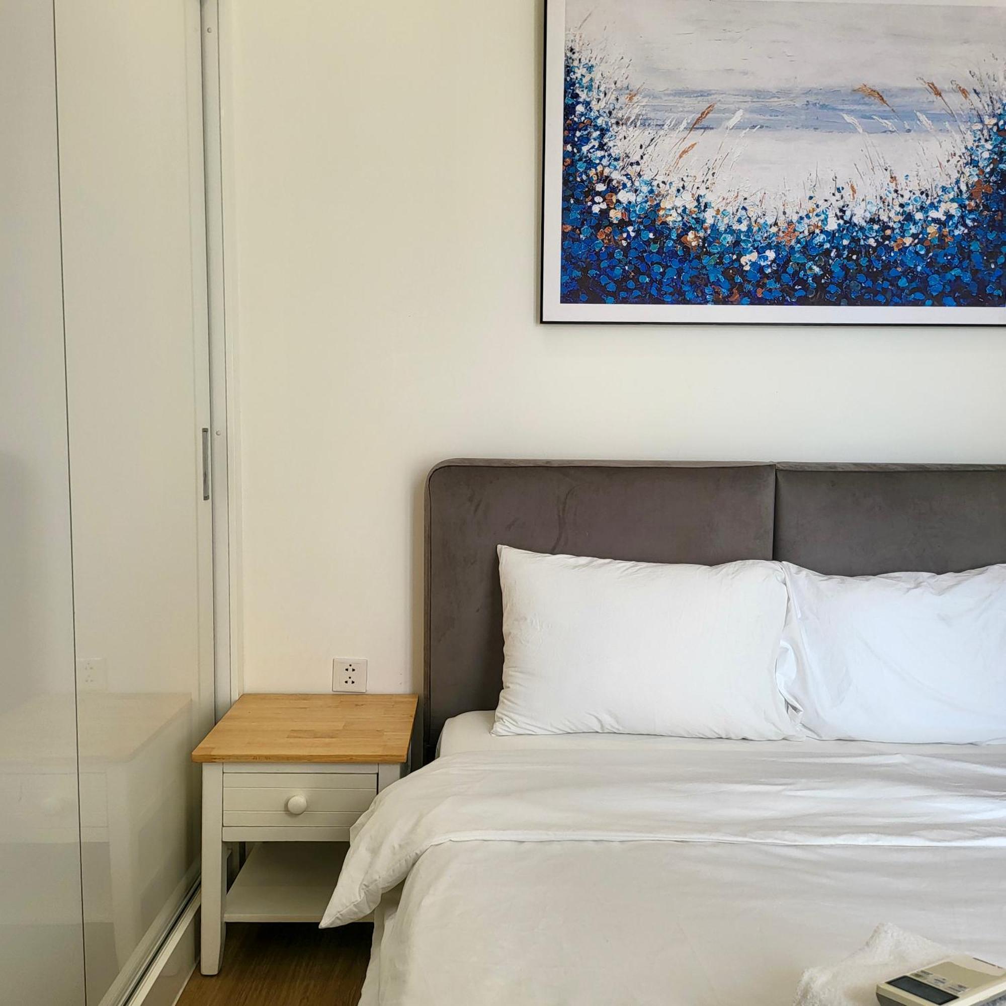 Vinhomes Sky - Feria Homes Apartment Hanoi