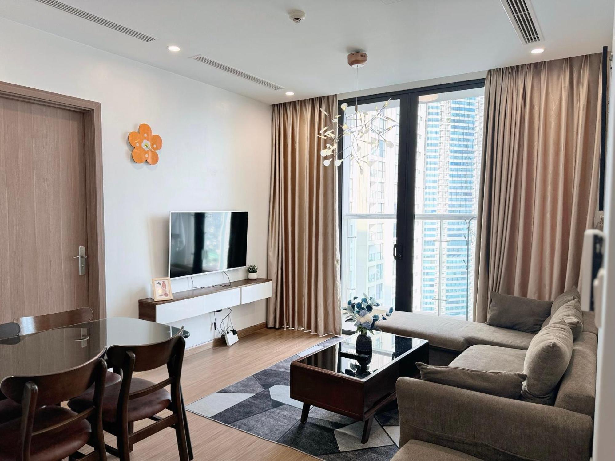 Vinhomes Sky - Feria Homes Hanoi
