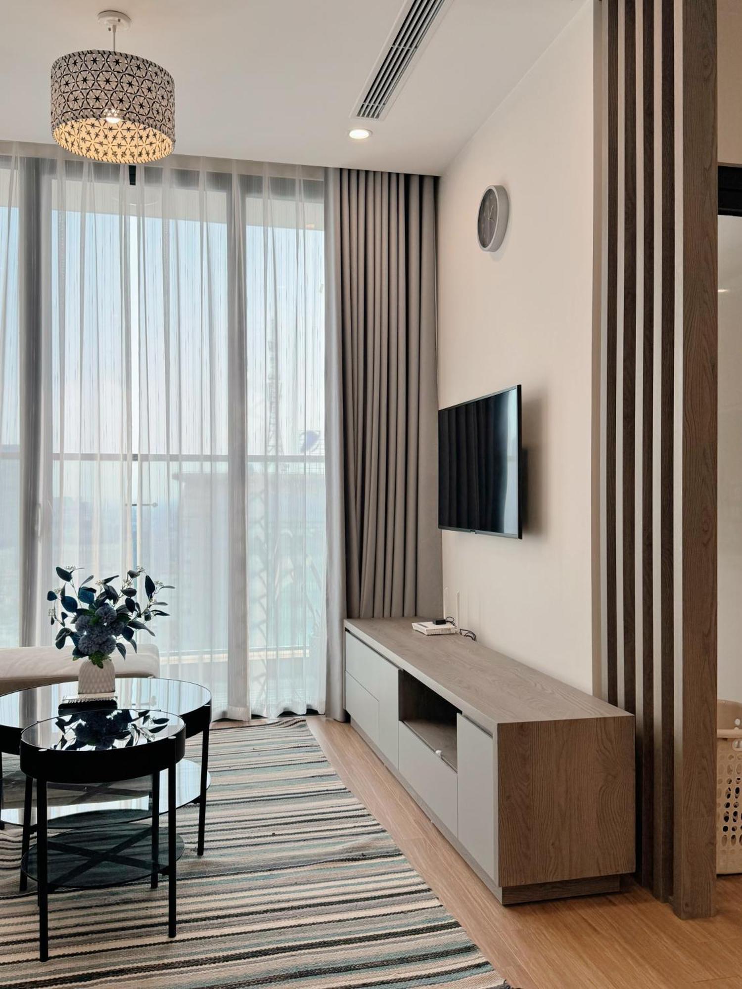 Vinhomes Sky - Feria Homes Apartment