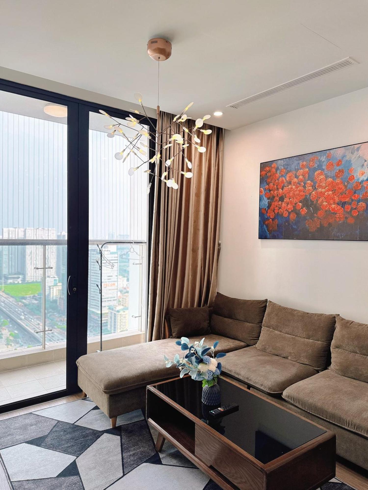 Apartment Vinhomes Sky - Feria Homes
