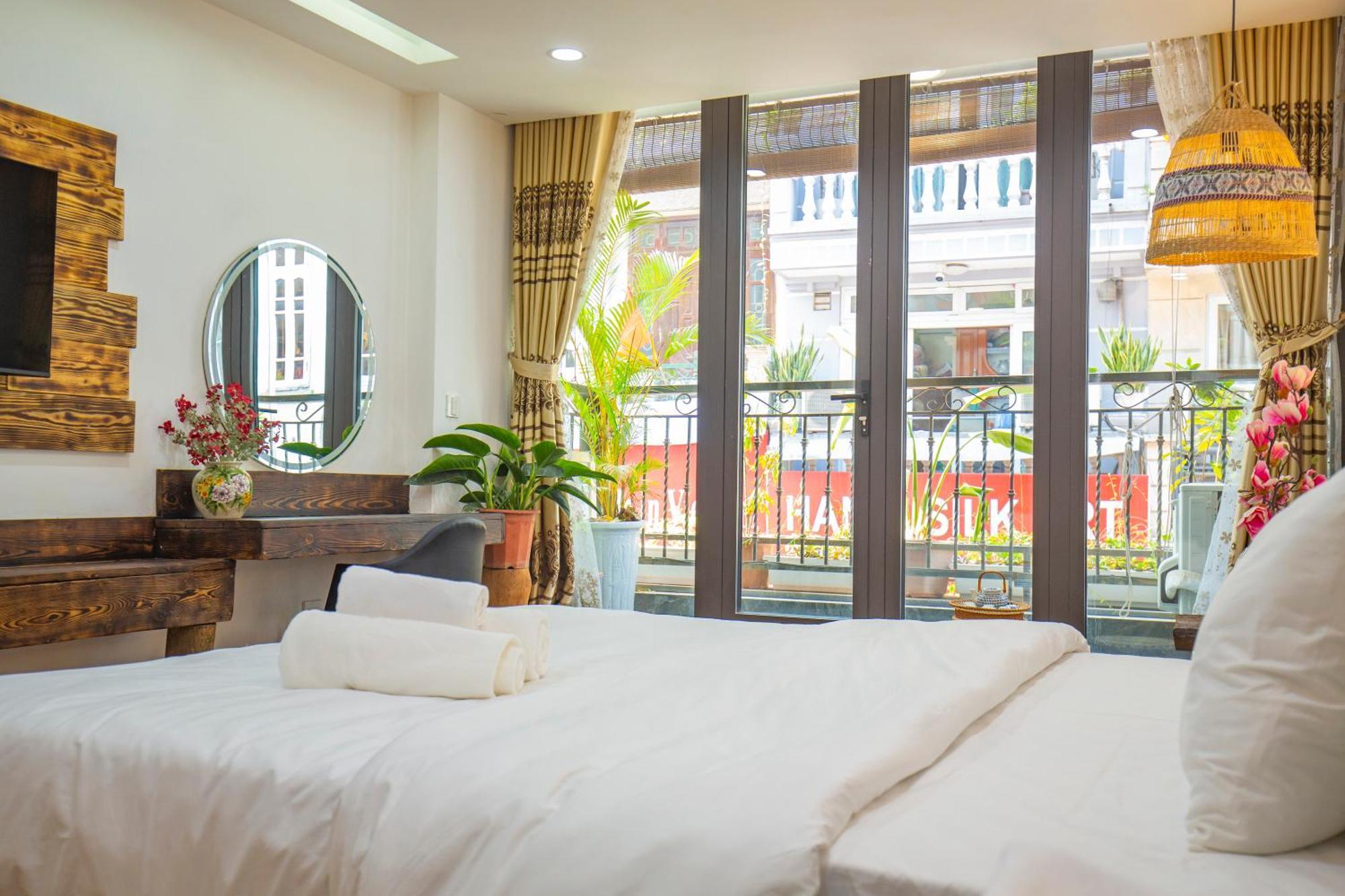Mimosa Homestay *