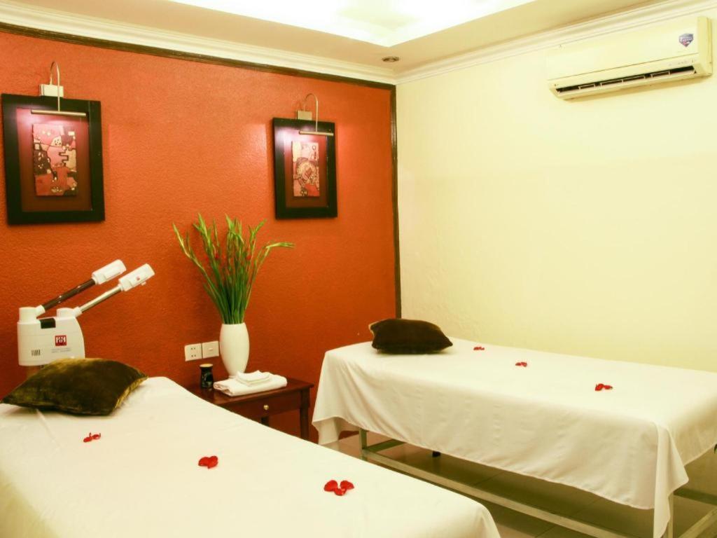 Hotel Atrium 3*