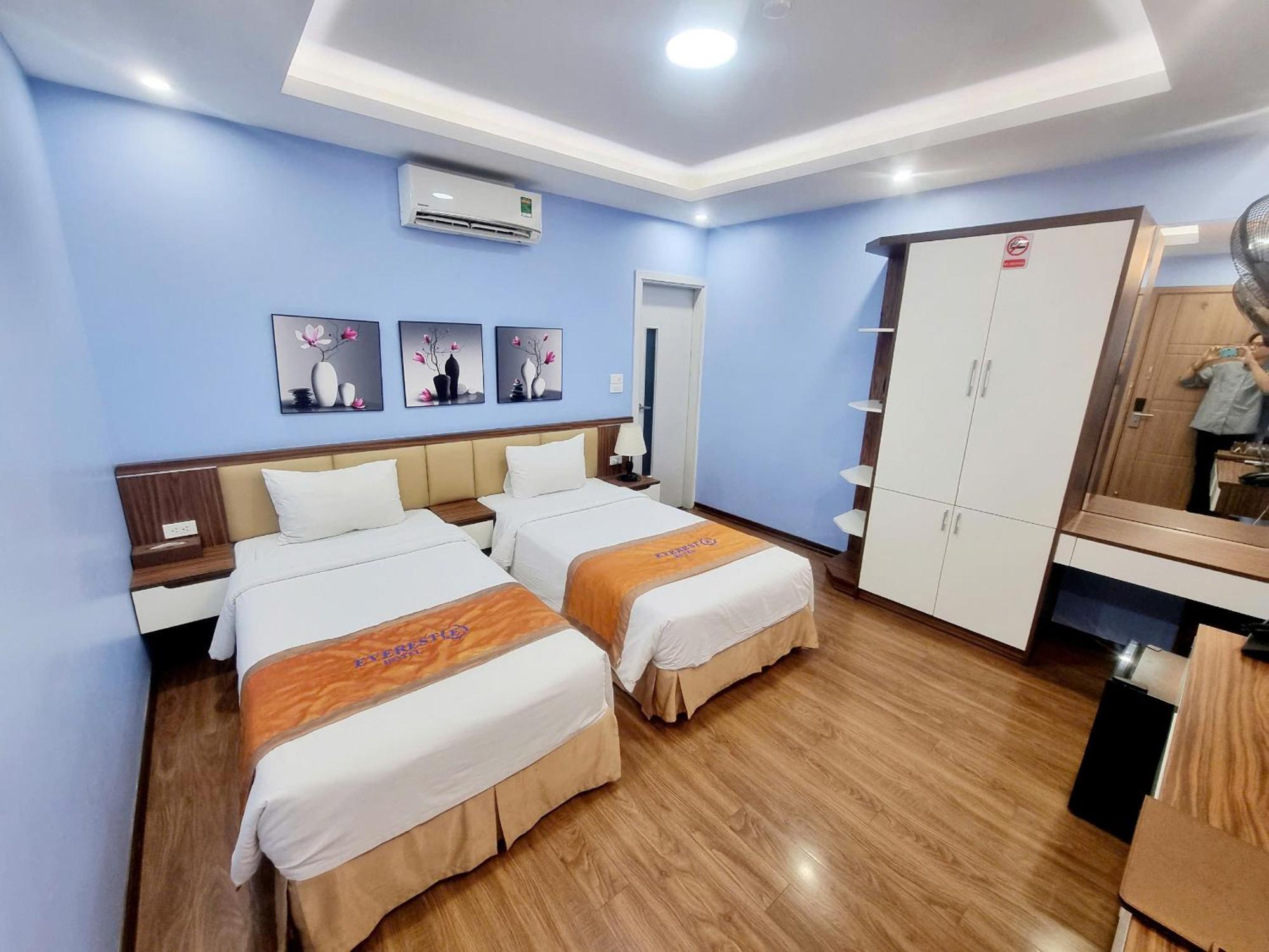 Everest Hotel Hanoi