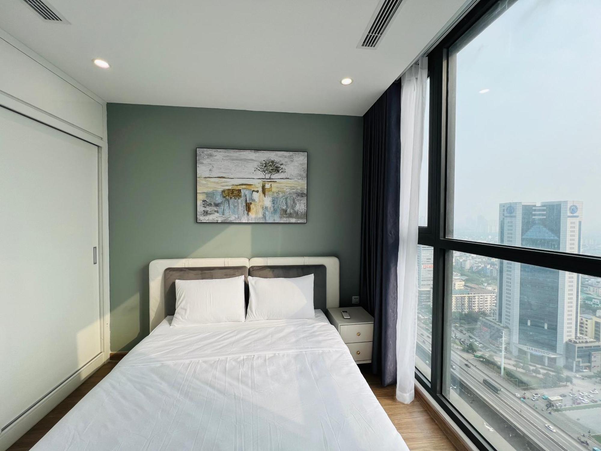 Vinhomes Sky - Feria Homes * Hanoi