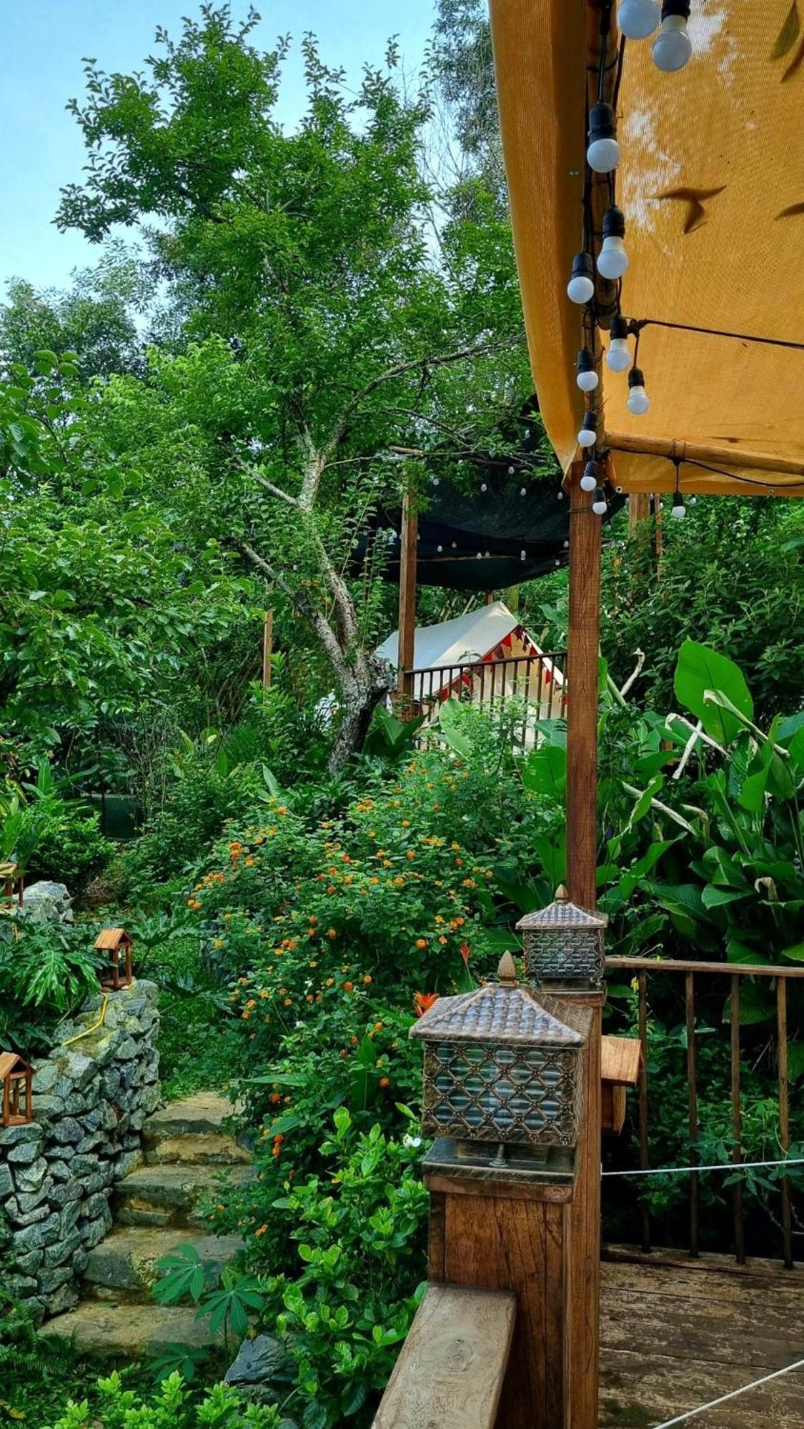 Xieng Retreat *