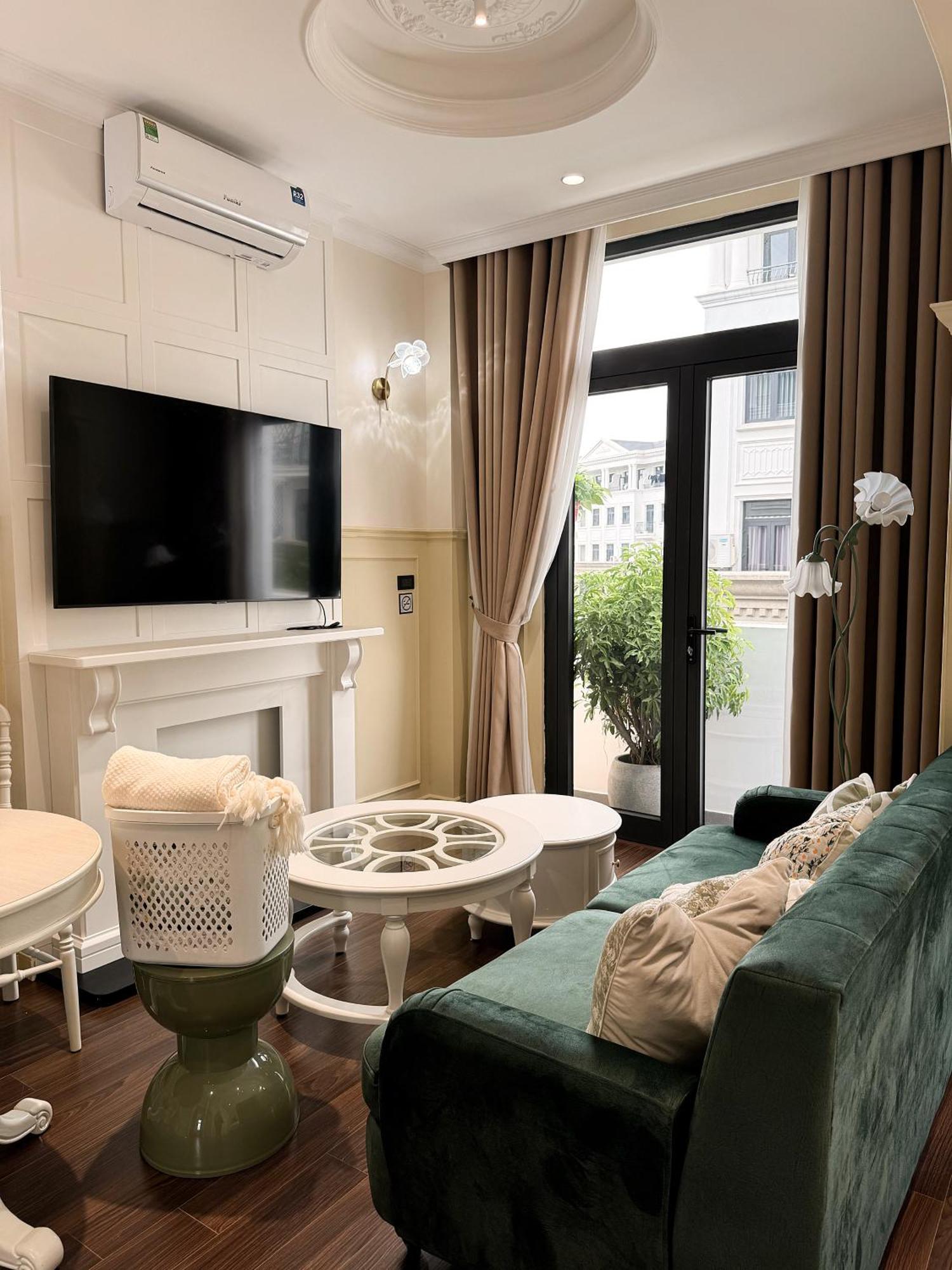 High Ser-apt -warmly & Spacious- Peaceful- Bathtub- Greenview- Nearly Bus Stop- 30mins By Car To Hanoioldquater - Vinhomes Oceanpark Hanoi