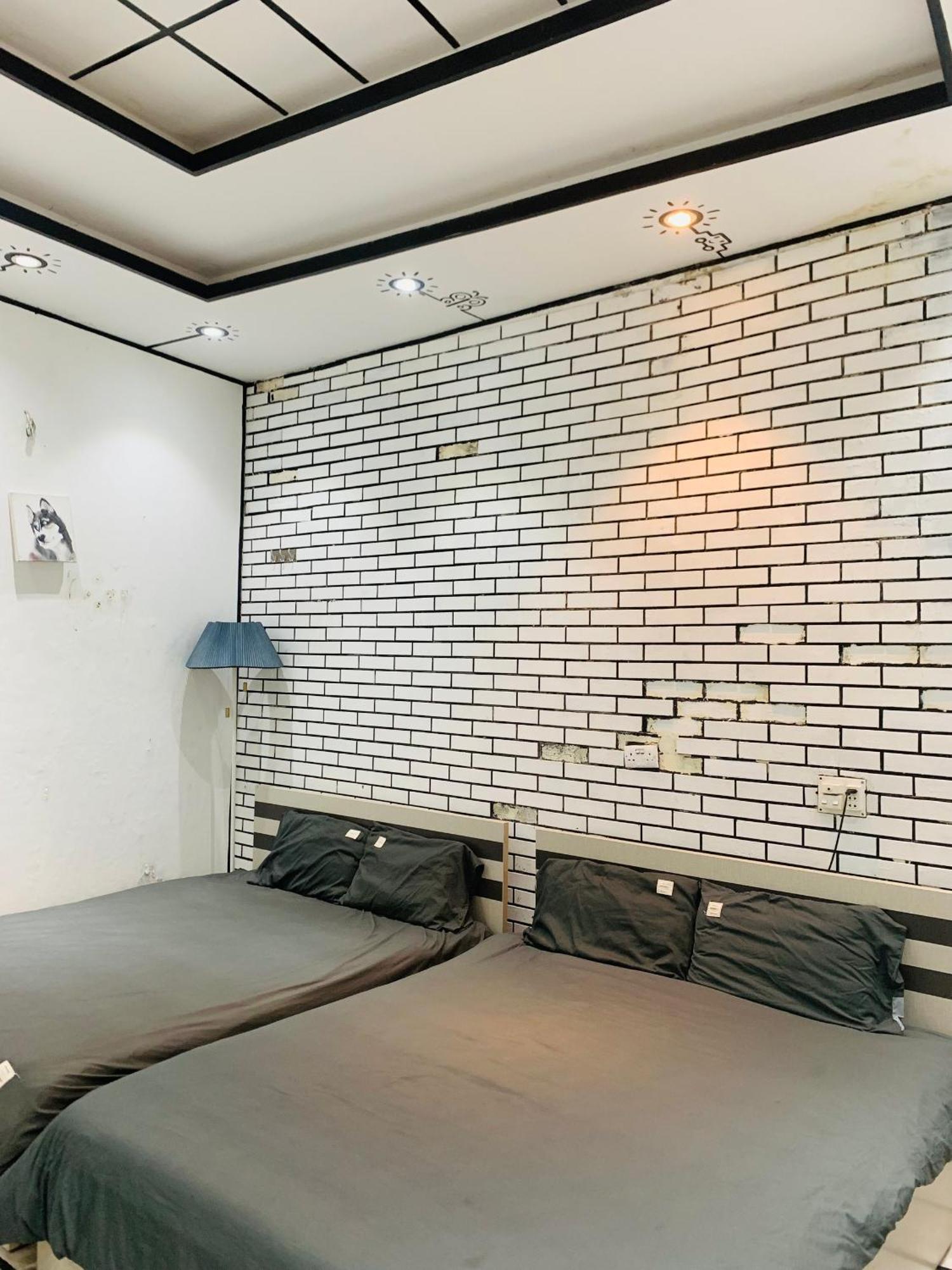 Heart Of Quarter Twin Room, Balcony, Projector1 Apartment
