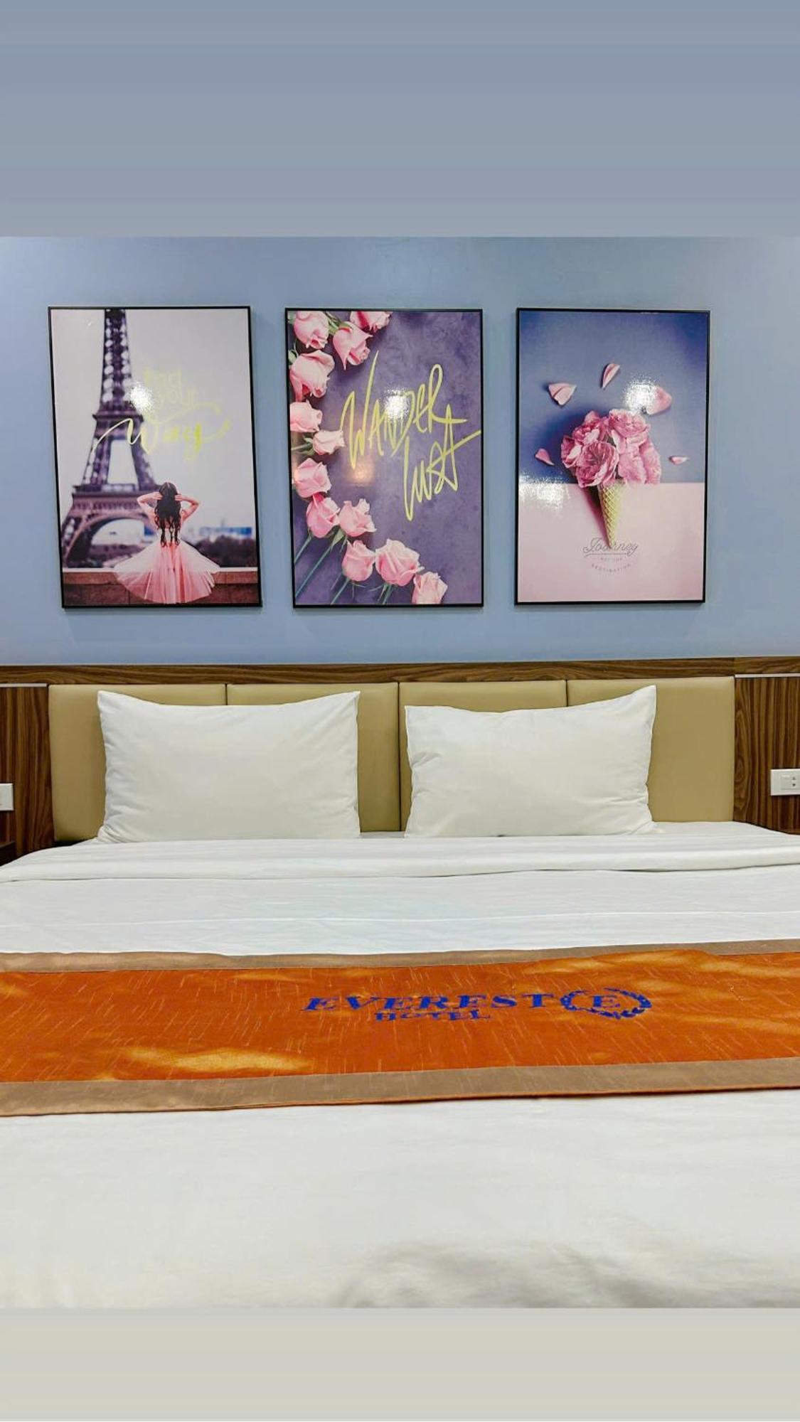 Hotel Everest 3*