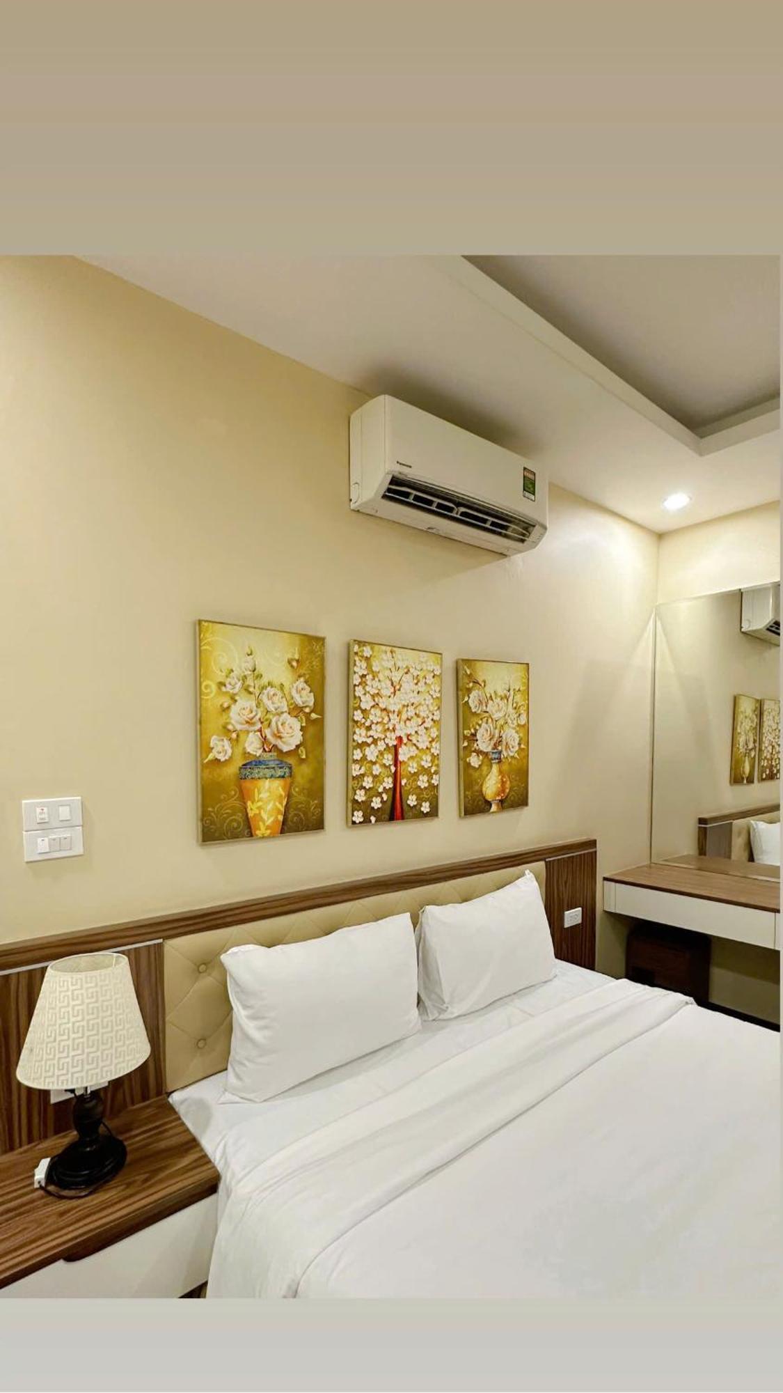 Everest Hotel 3*