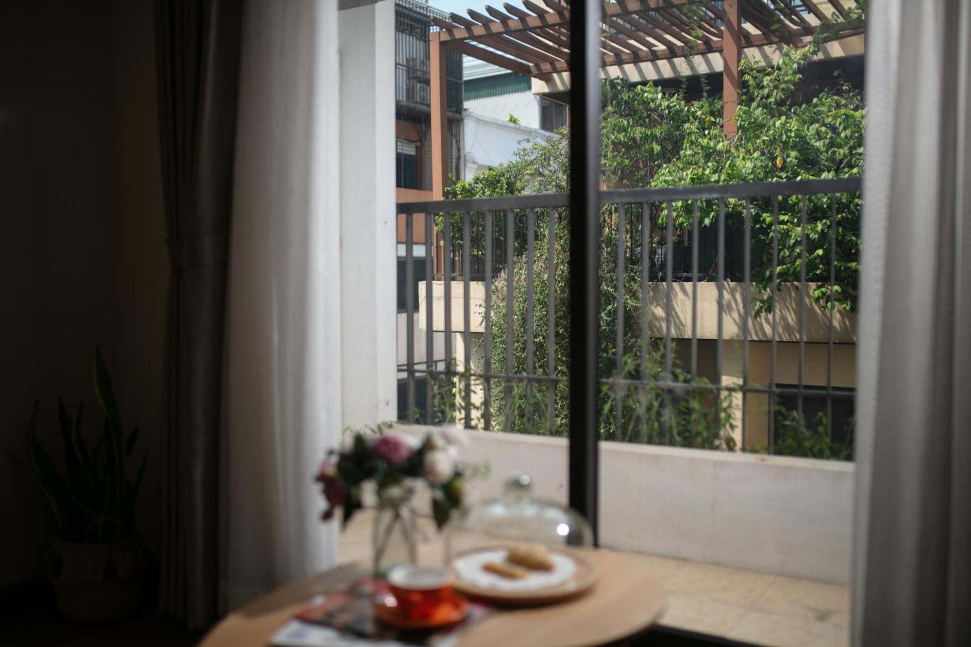 Hb Serviced - Lạc Long Quân