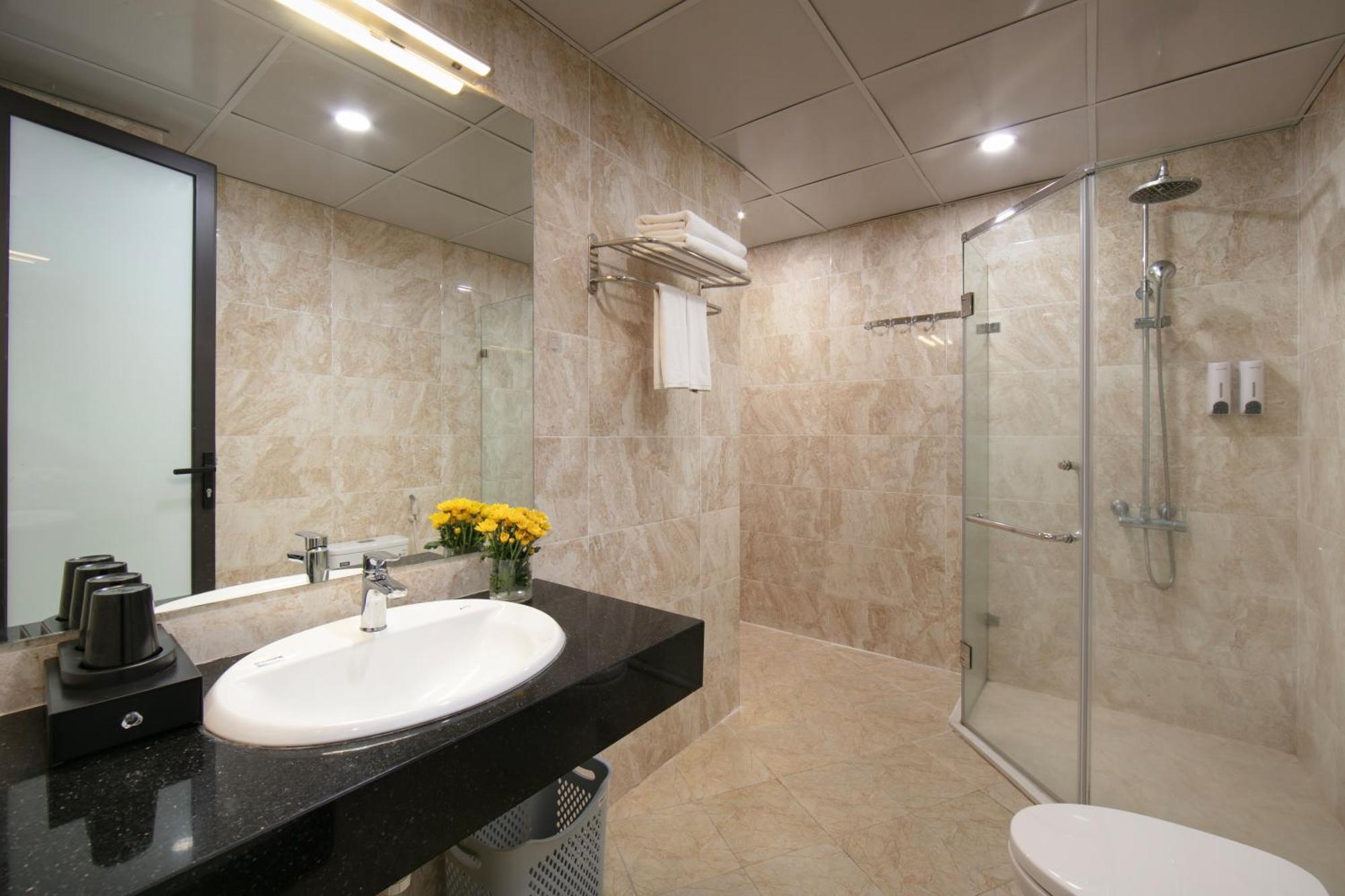Hb Serviced - Lạc Long Quân Căn hộ Hà Nội