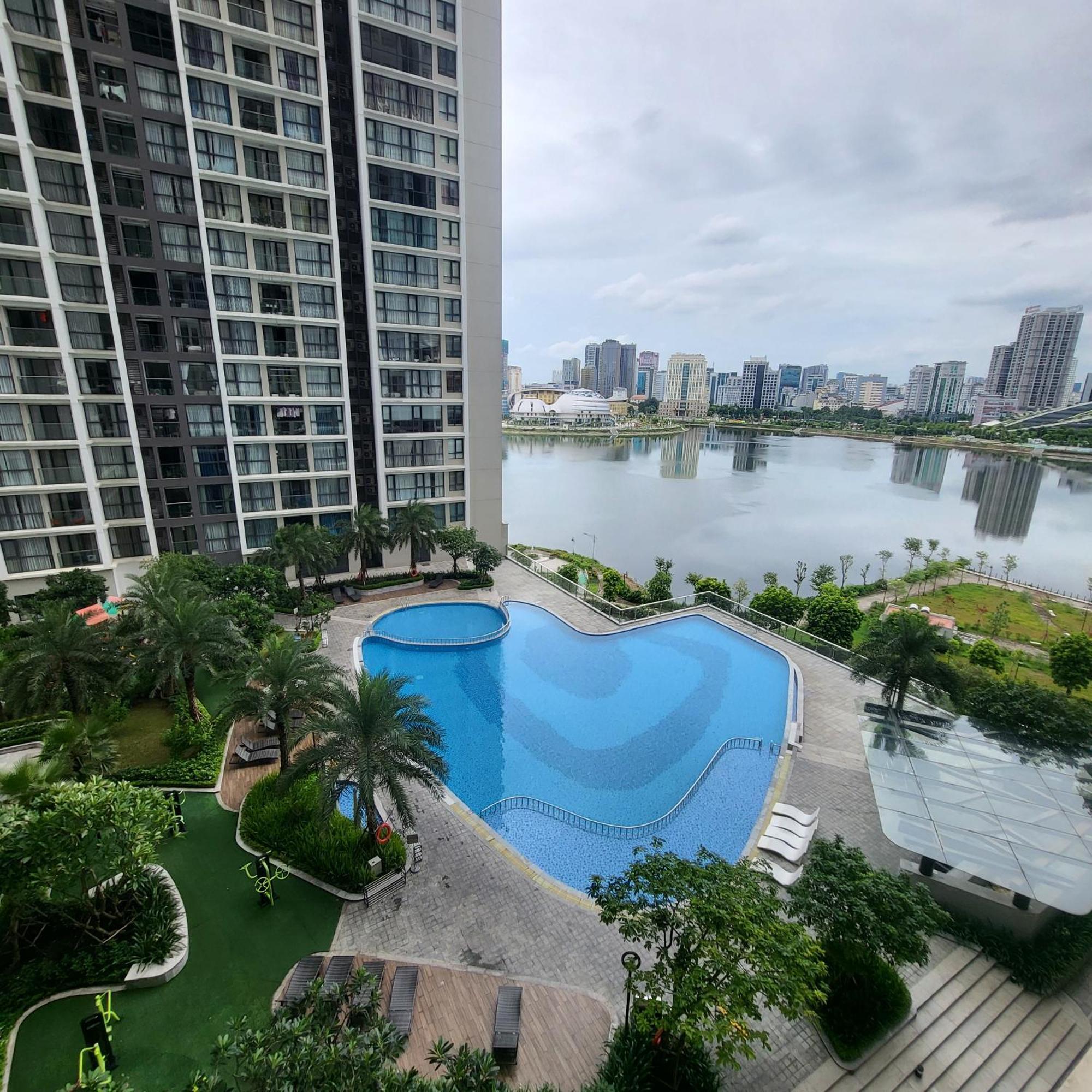 Vinhomes Sky - Feria Homes Apartment Hanoi