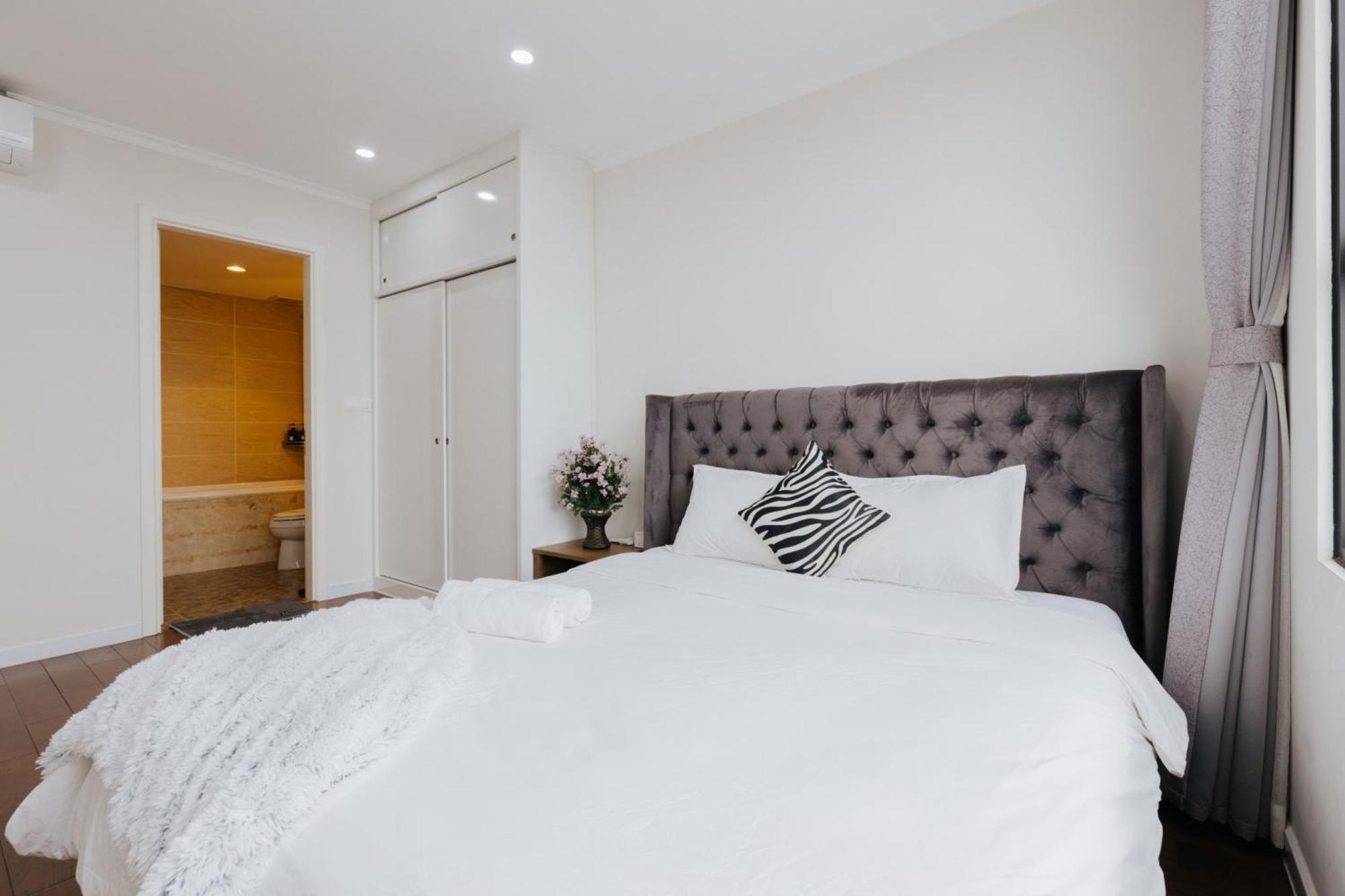 Vinhomes D'capitale By 119 Tran Duy Hung Apartment Hanoi