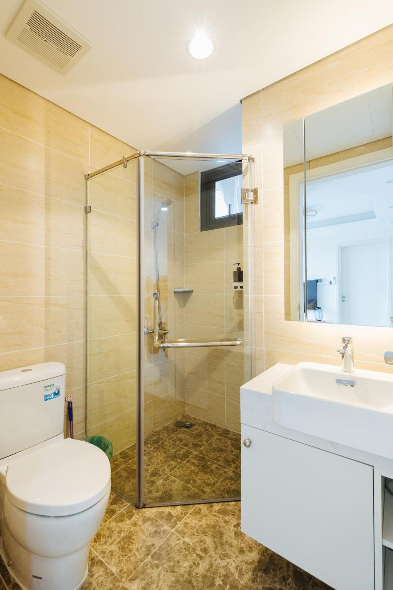 Apartment Vinhomes D'capitale By 119 Tran Duy Hung