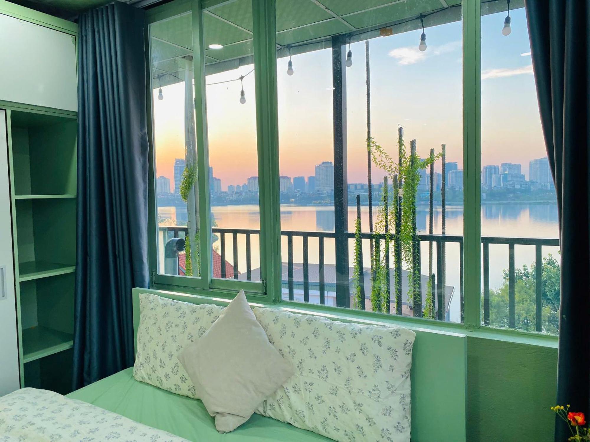 Căn hộ Luxe Paradise 76 To Ngoc Van Hà Nội