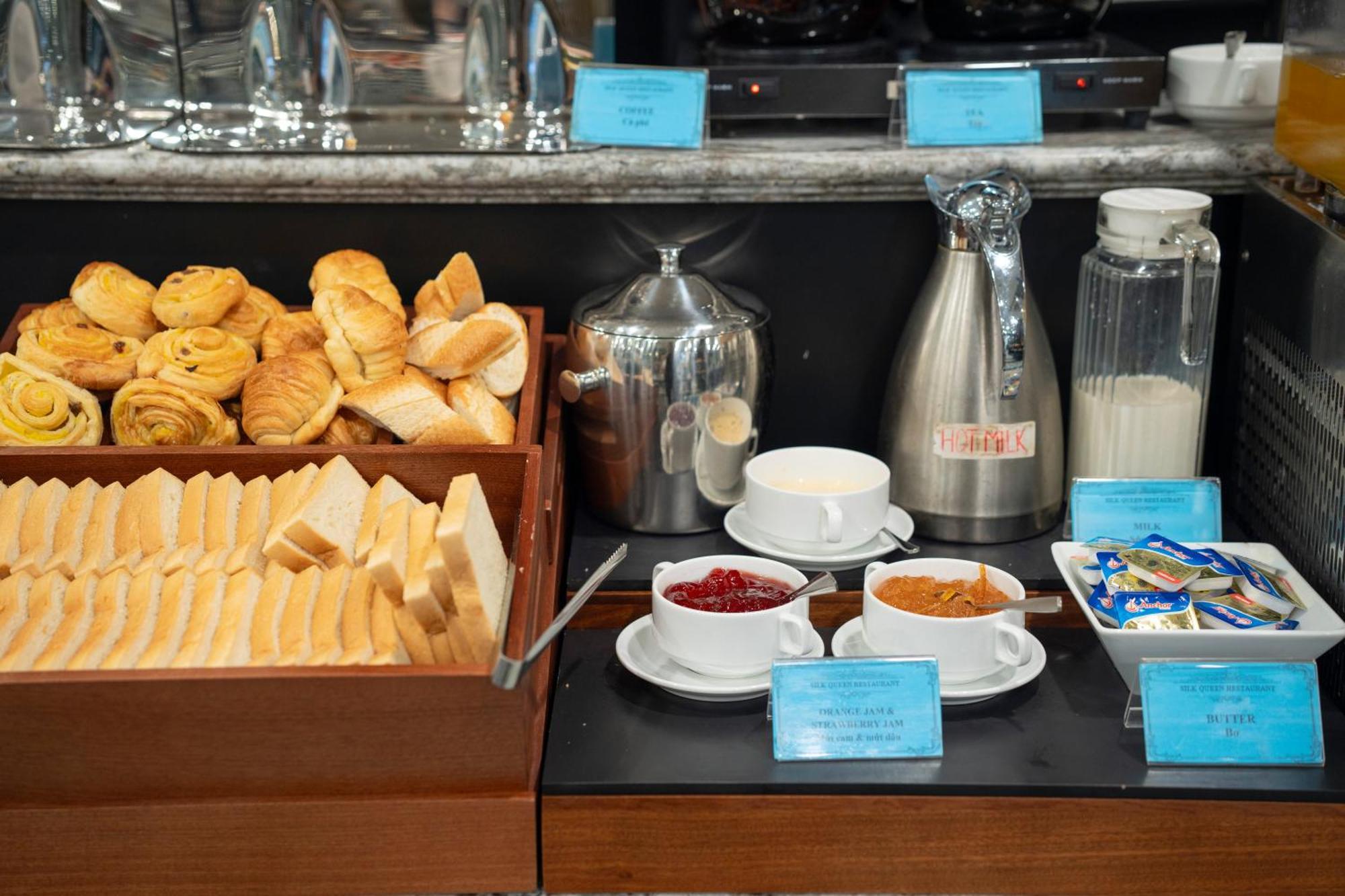 Silk Queen Hotel 4*