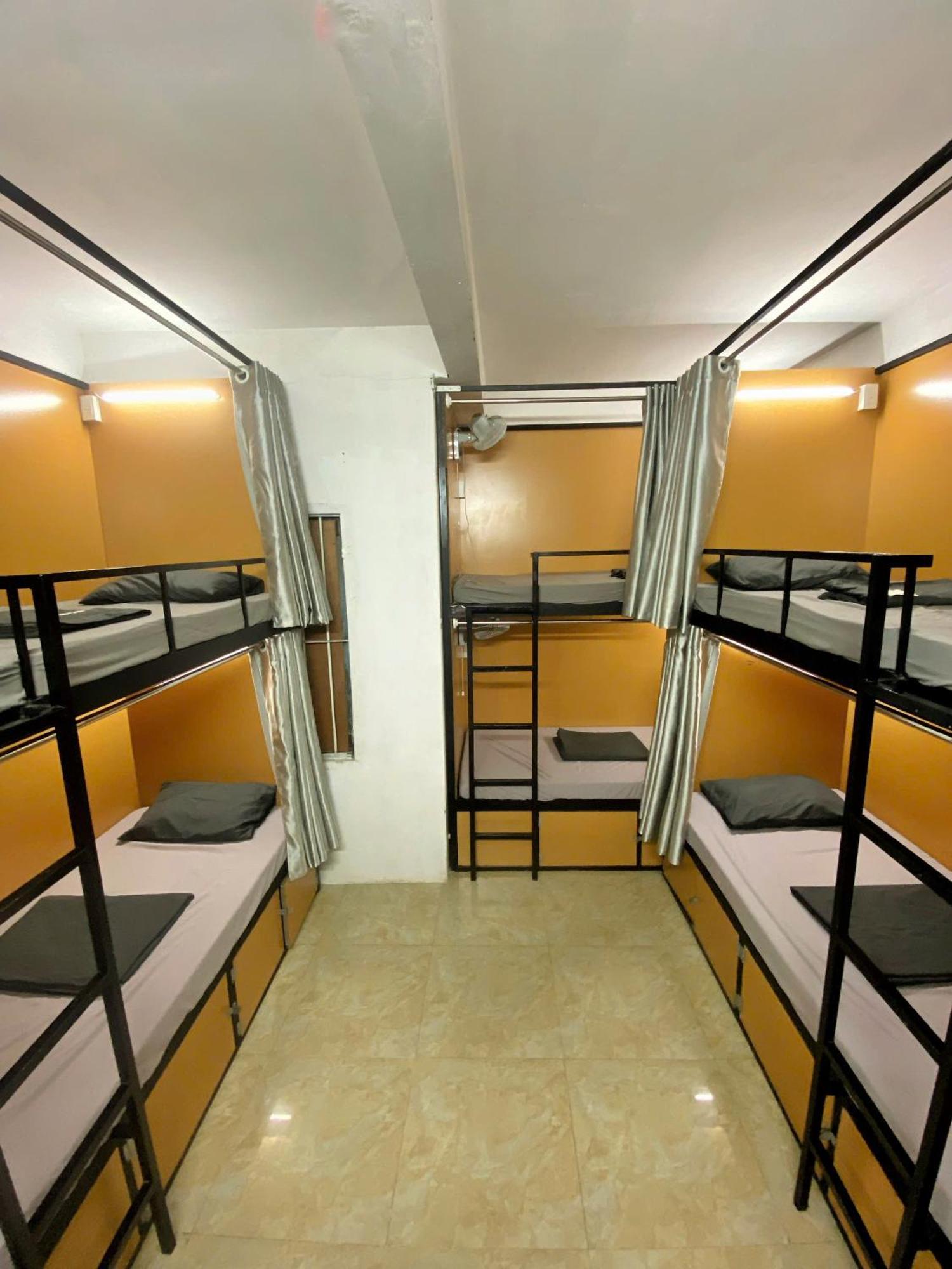 Hostel New Comb Hanoi