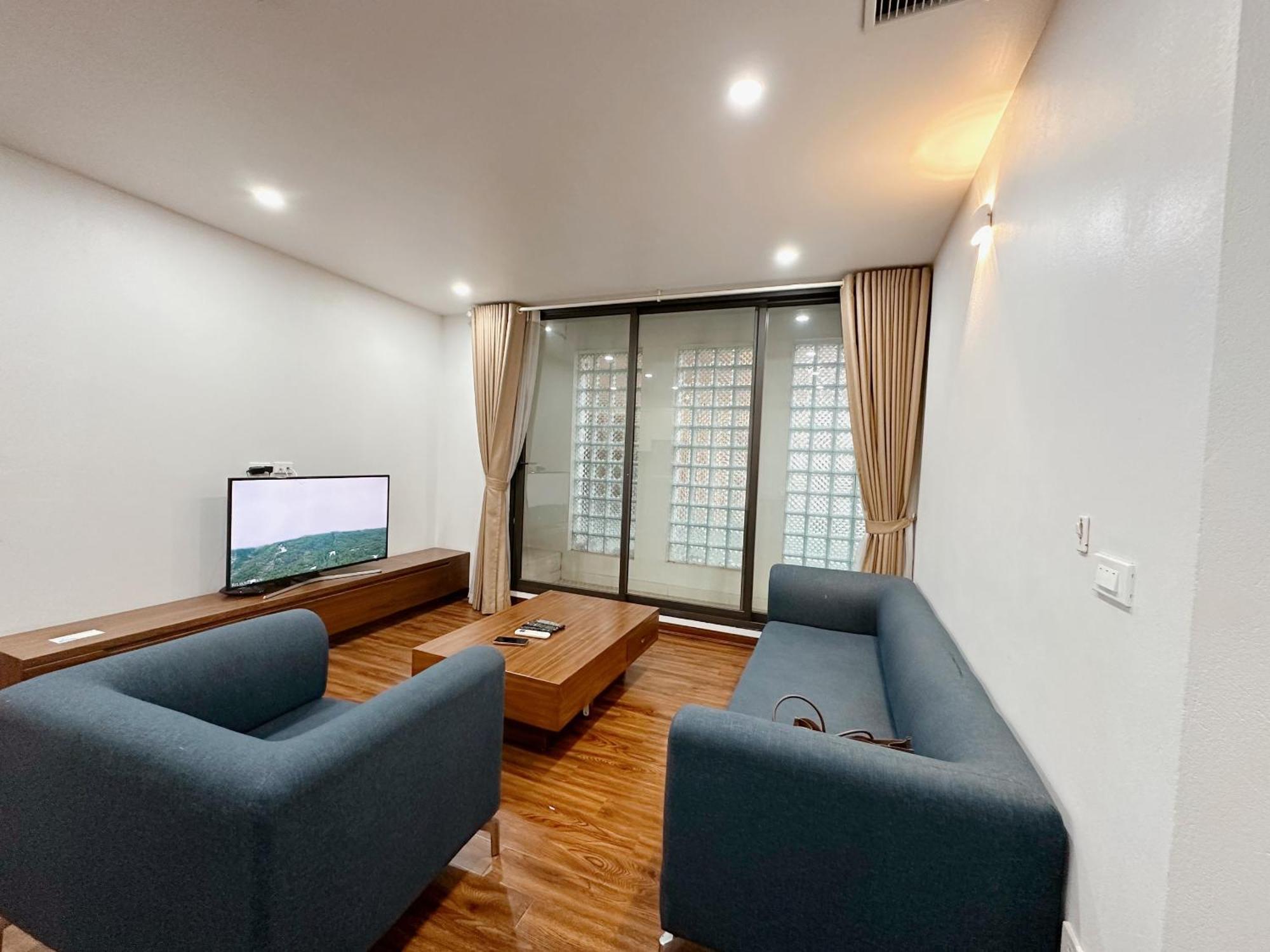 Căn hộ Luxe Paradise Au Co *