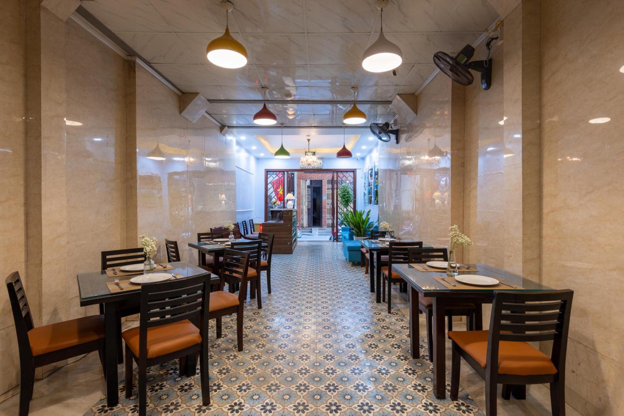 Hotel Capital House & Travel 3*