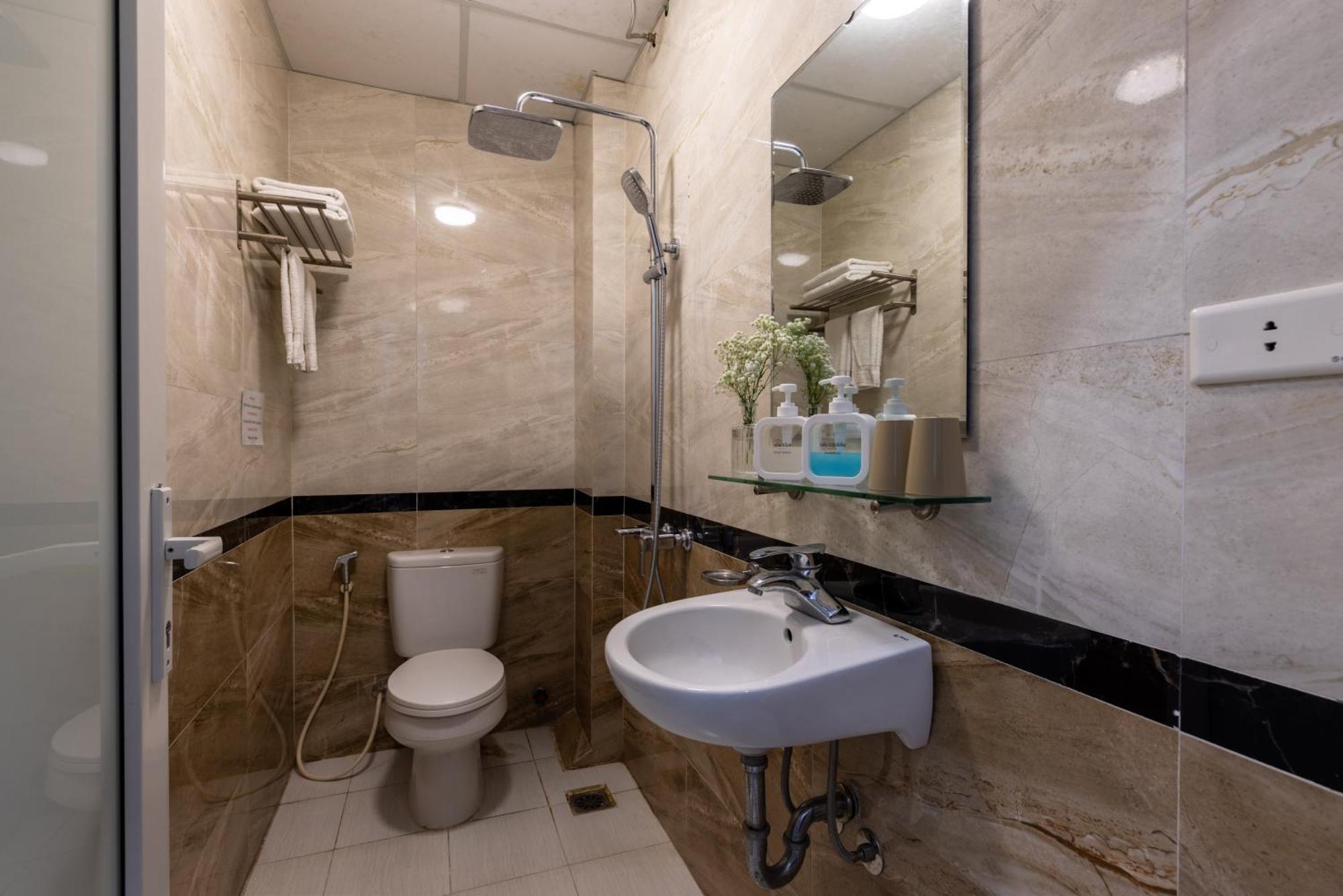 Khách sạn Capital House & Travel Hà Nội